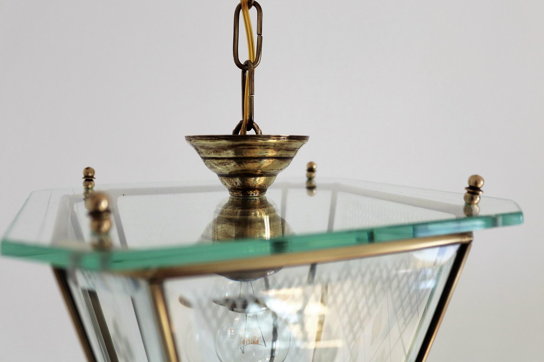 Italian Vintage Lantern in Crystal Cut Glass and Brass, 1950s For Sale 11