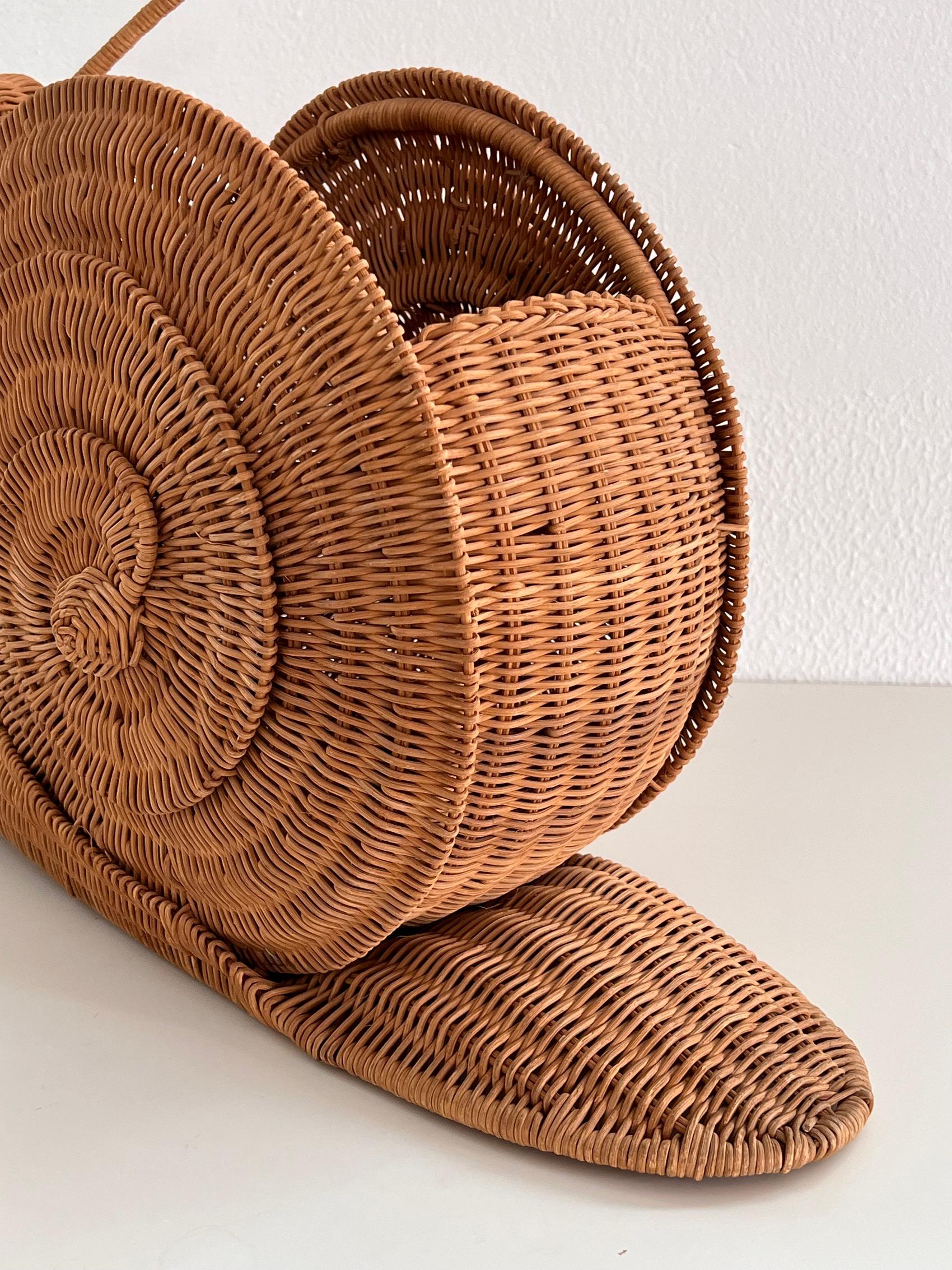 Italian Vintage Large Rattan Snail Basket, 1980s 3