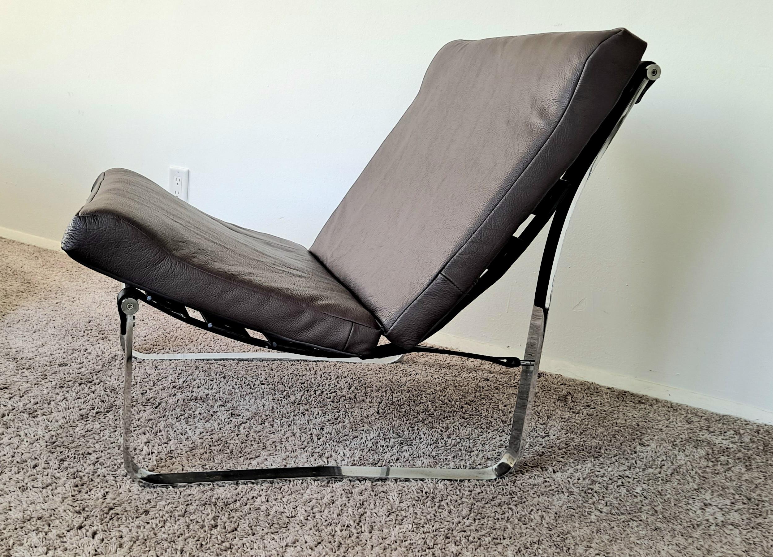 Mid-Century Modern Italian Vintage Lounge Chair Design by Ico Parisi Produced for MIM Roma For Sale
