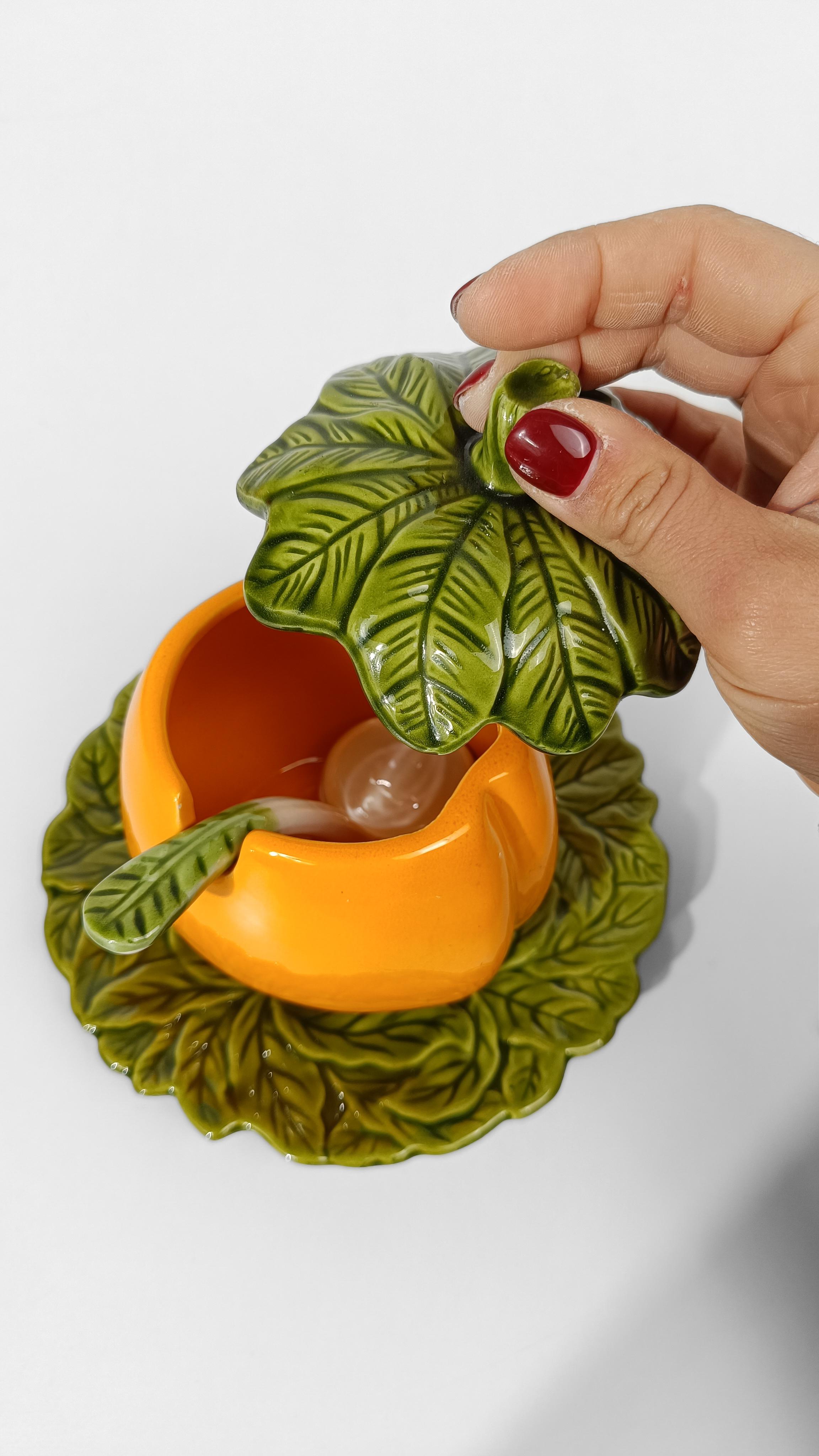 Ceramic Italian Vintage Majolica Sugar Bowl in the shape of a Pepper by Italica ARS For Sale