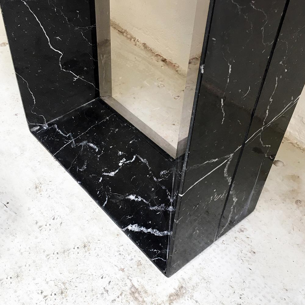 Italian Vintage Marquinia Marble and Carrara Marble Entrance Consolle, 1970s 3