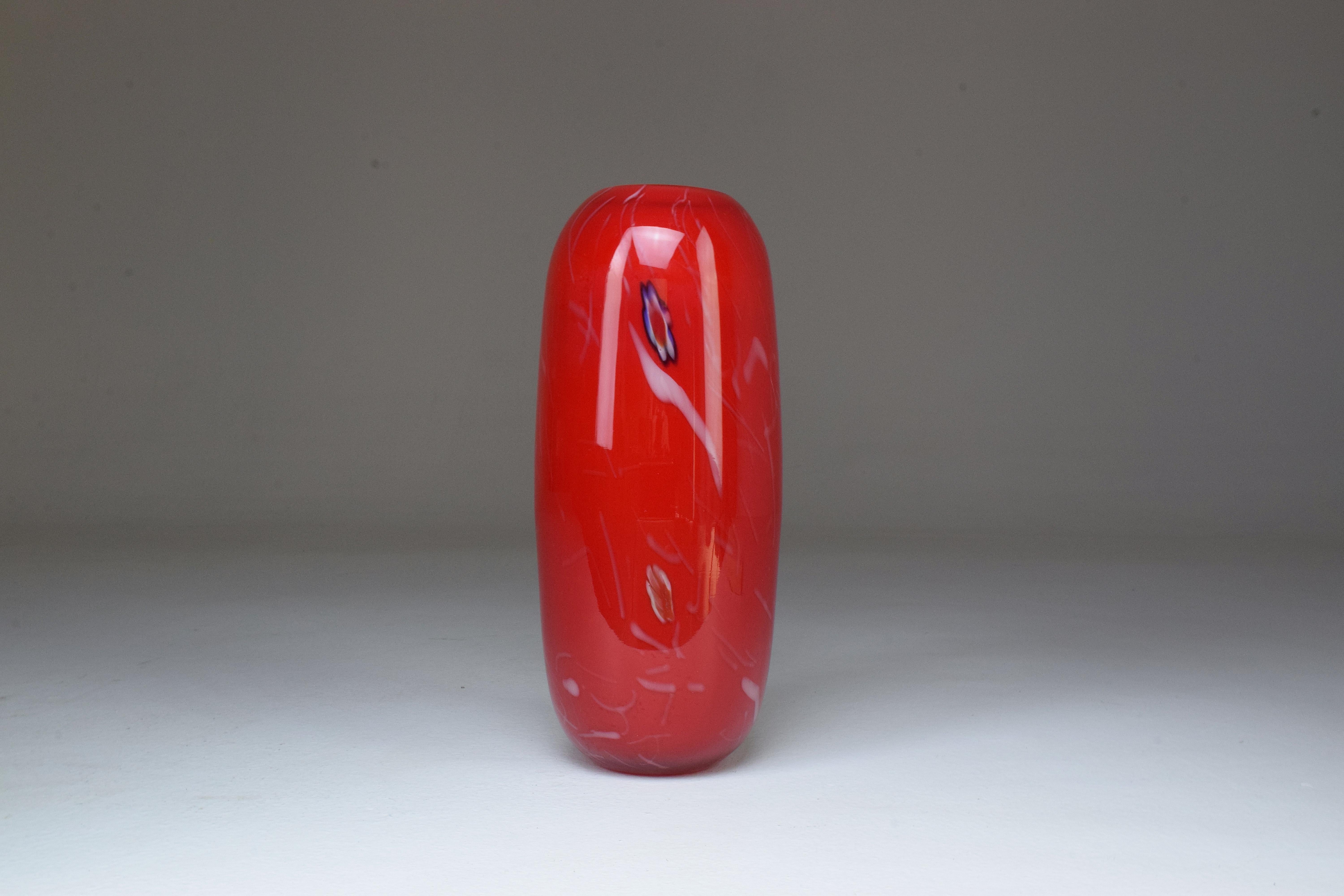 Italienische Vintage-Vase aus Murano-Kunstglas, 1960er-Jahre im Zustand „Gut“ im Angebot in Paris, FR