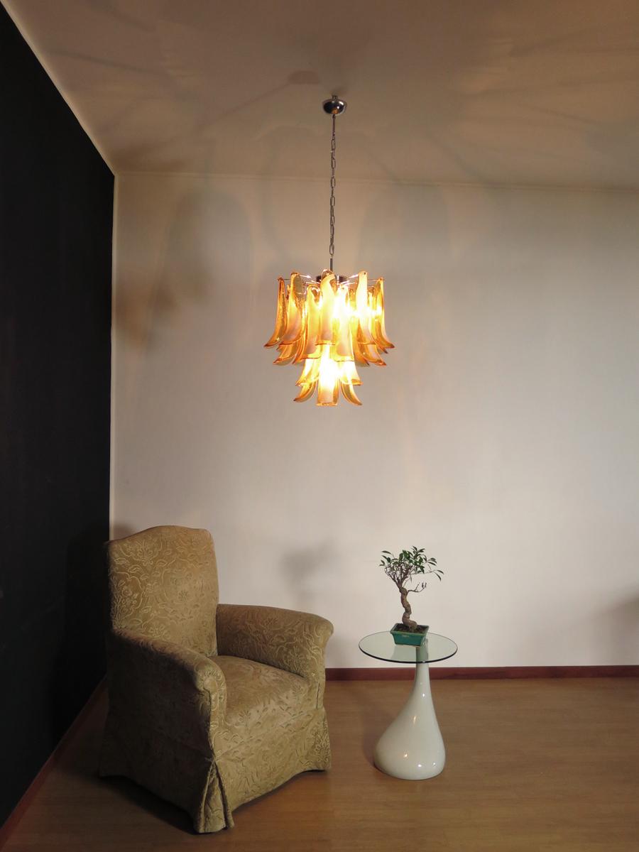 Italian vintage Murano chandelier - 26 amber glass petals 3