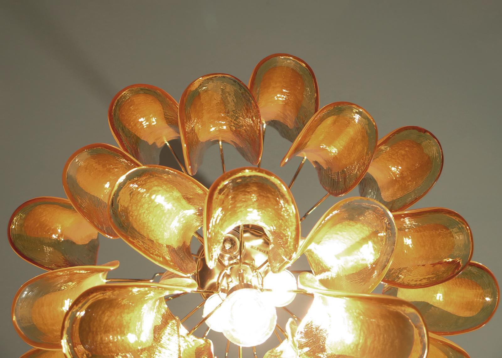 Italian vintage Murano chandelier - 26 amber glass petals For Sale 4