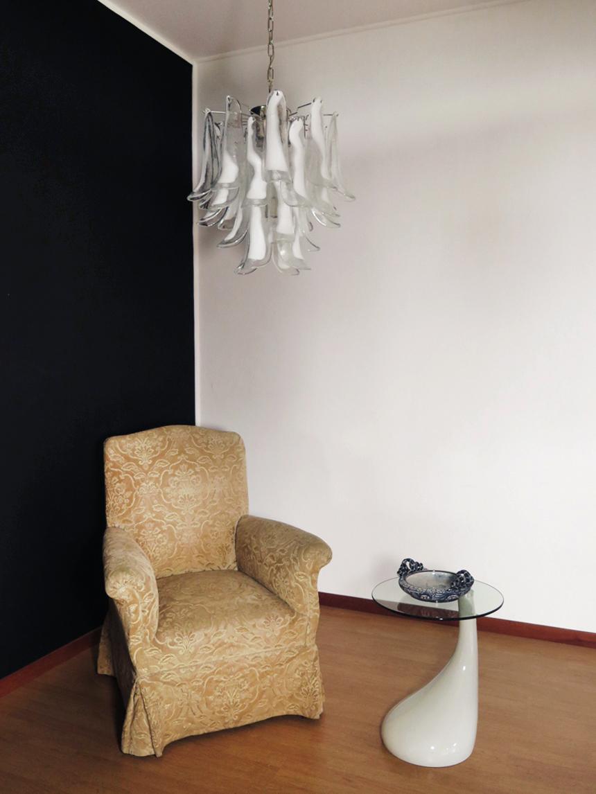 Lampadario vintage italiano di Murano, 26 petali di vetro in vendita 3