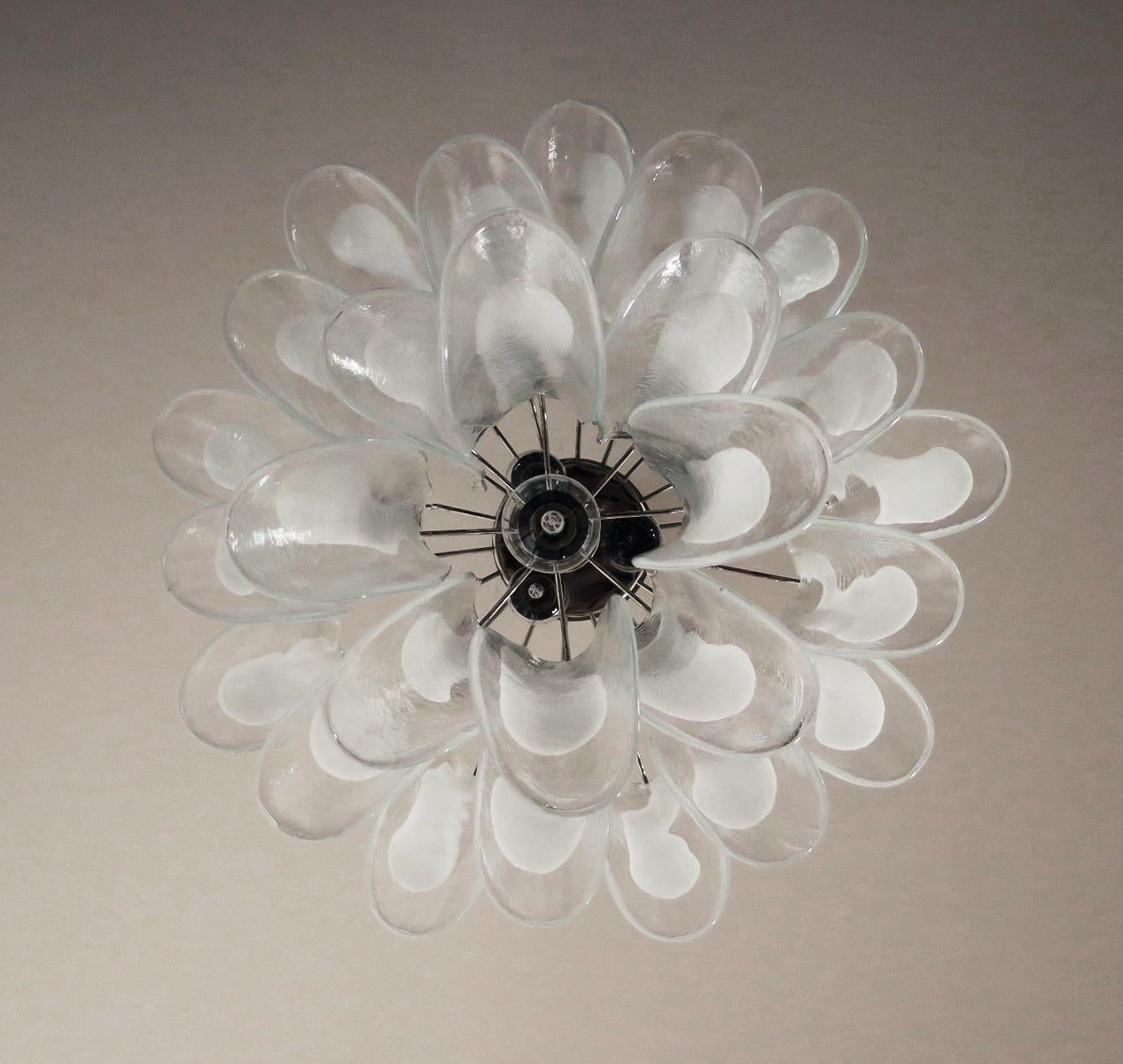 Blown Glass Italian Vintage Murano Chandelier, 26 Glass Petals