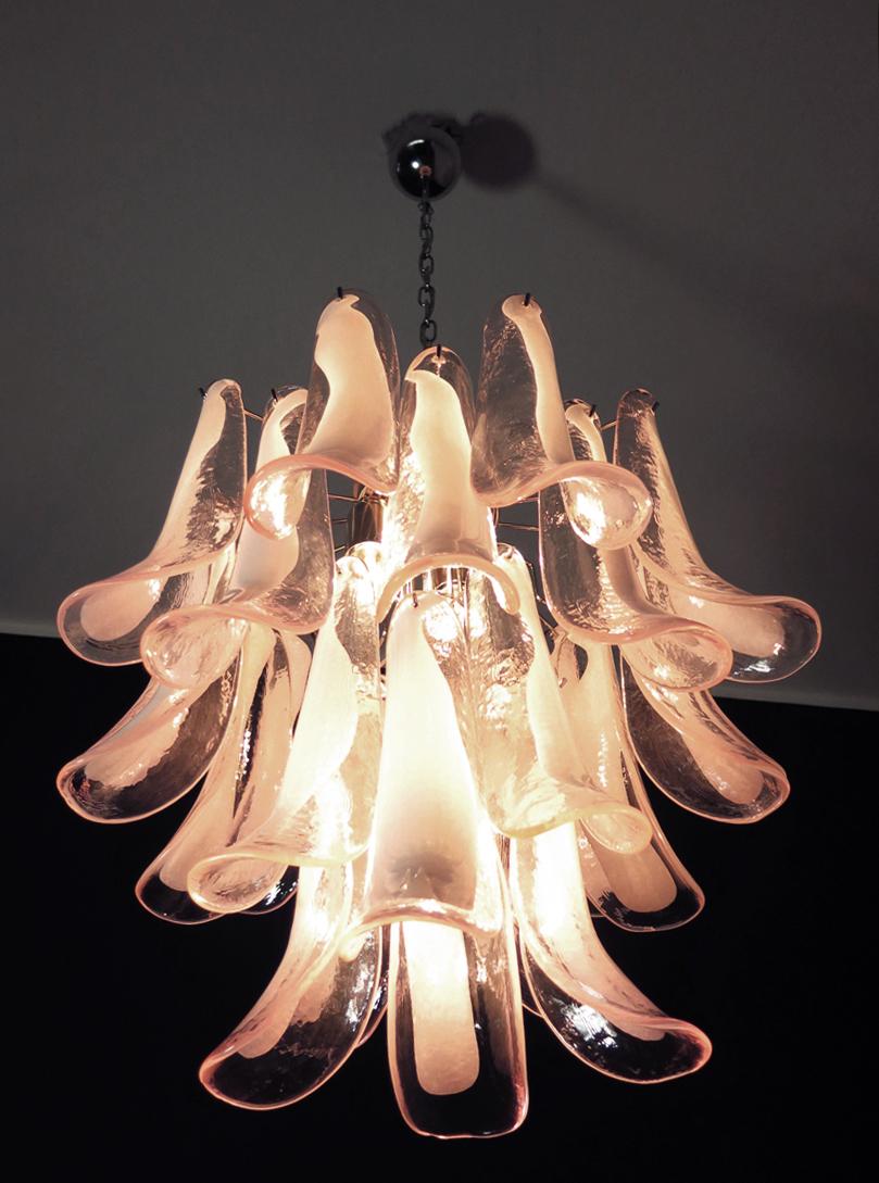 Late 20th Century Italian Vintage Murano Chandelier, 26 Pink Glass Petals