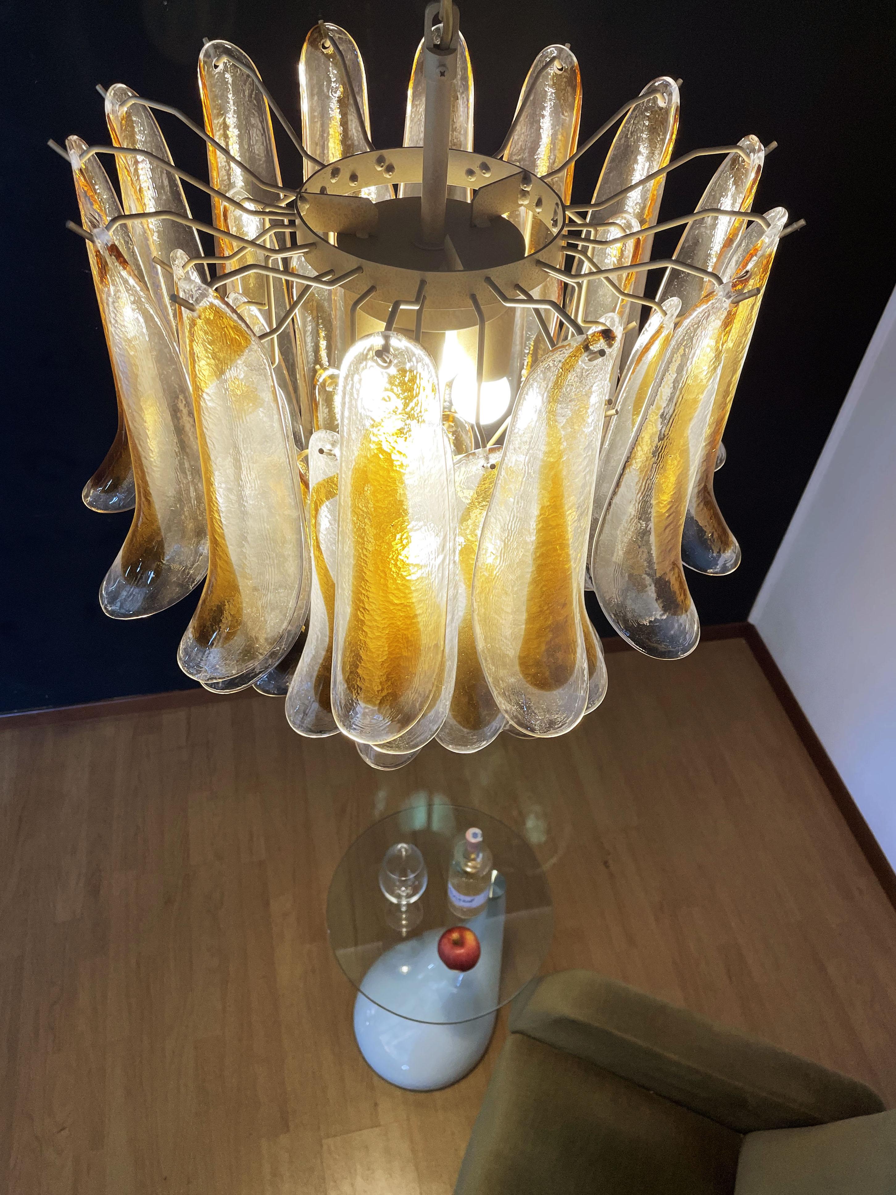 Lampadario Vintage Italian Murano - 41 petali di vetro ambrato 4