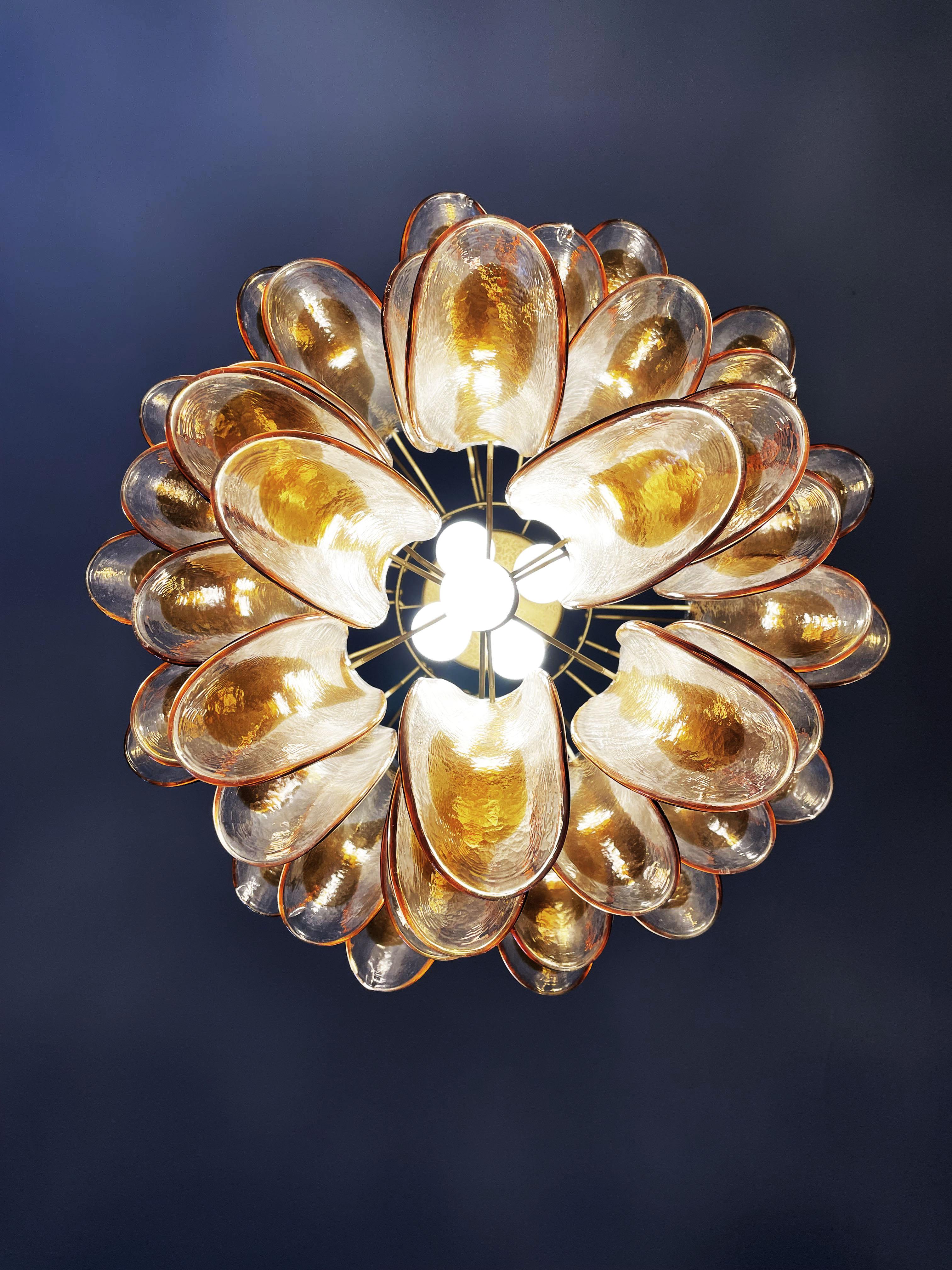 Lampadario Vintage Italian Murano - 41 petali di vetro ambrato 7