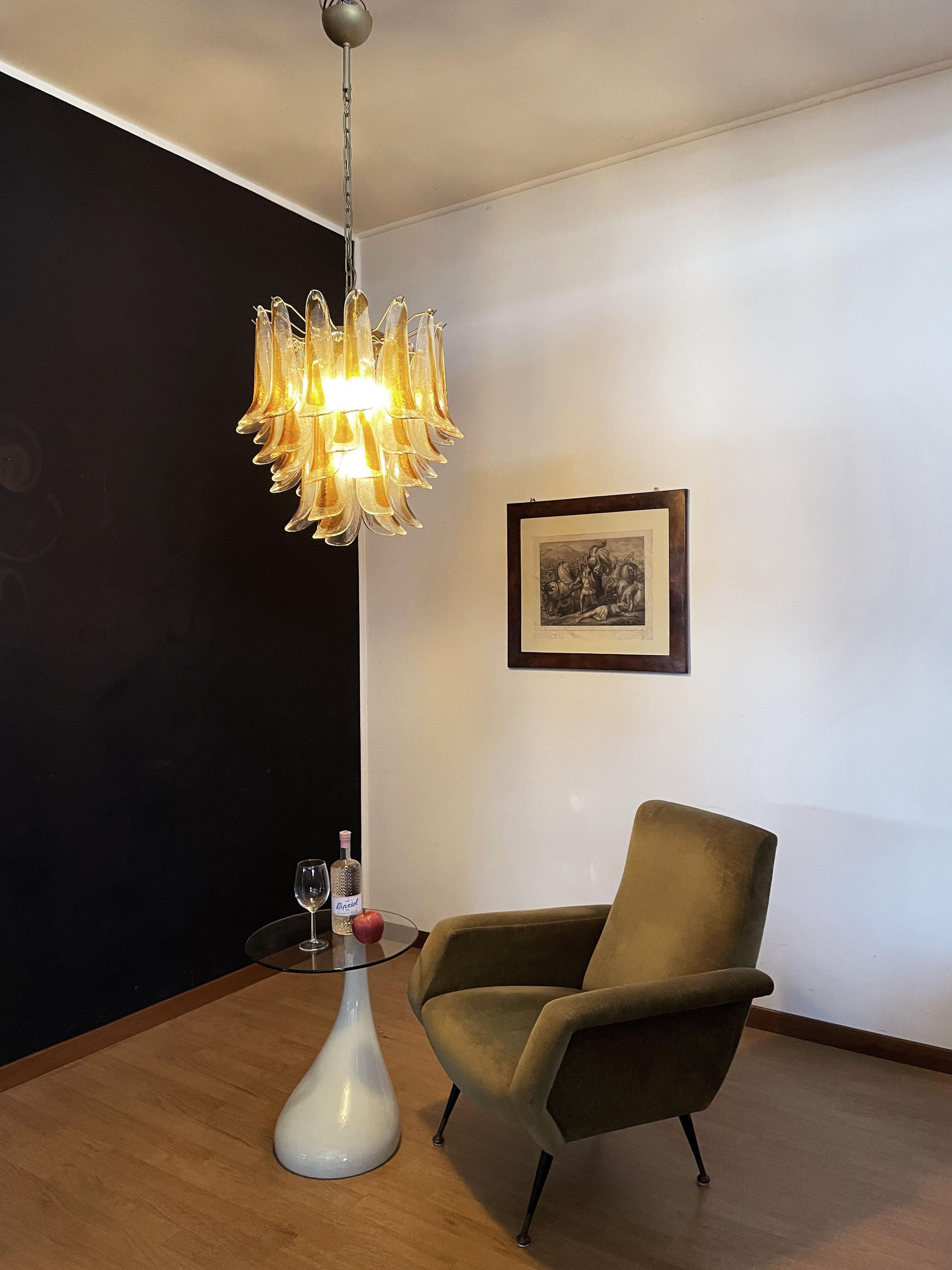 Lampadario Vintage Italian Murano - 41 petali di vetro ambrato 10