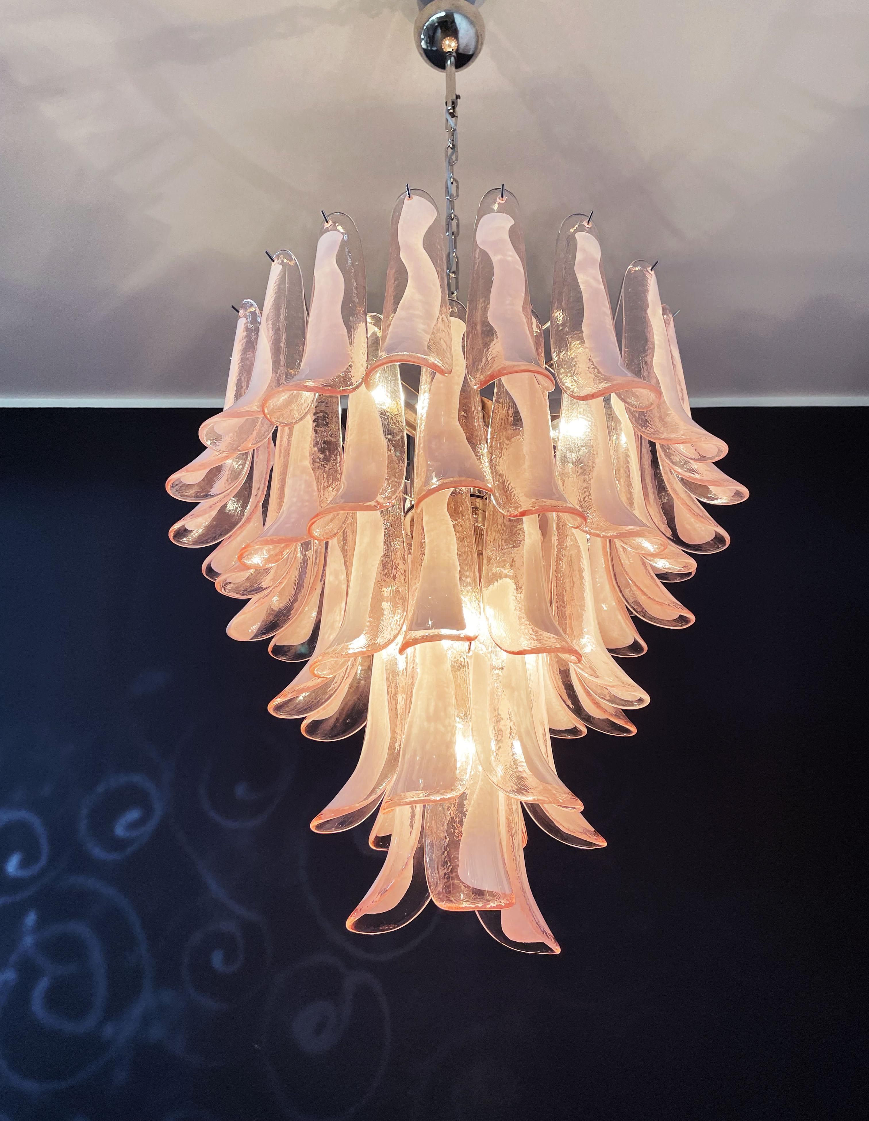 Italian Vintage Murano Chandelier, 52 Pink Glass Petals 7