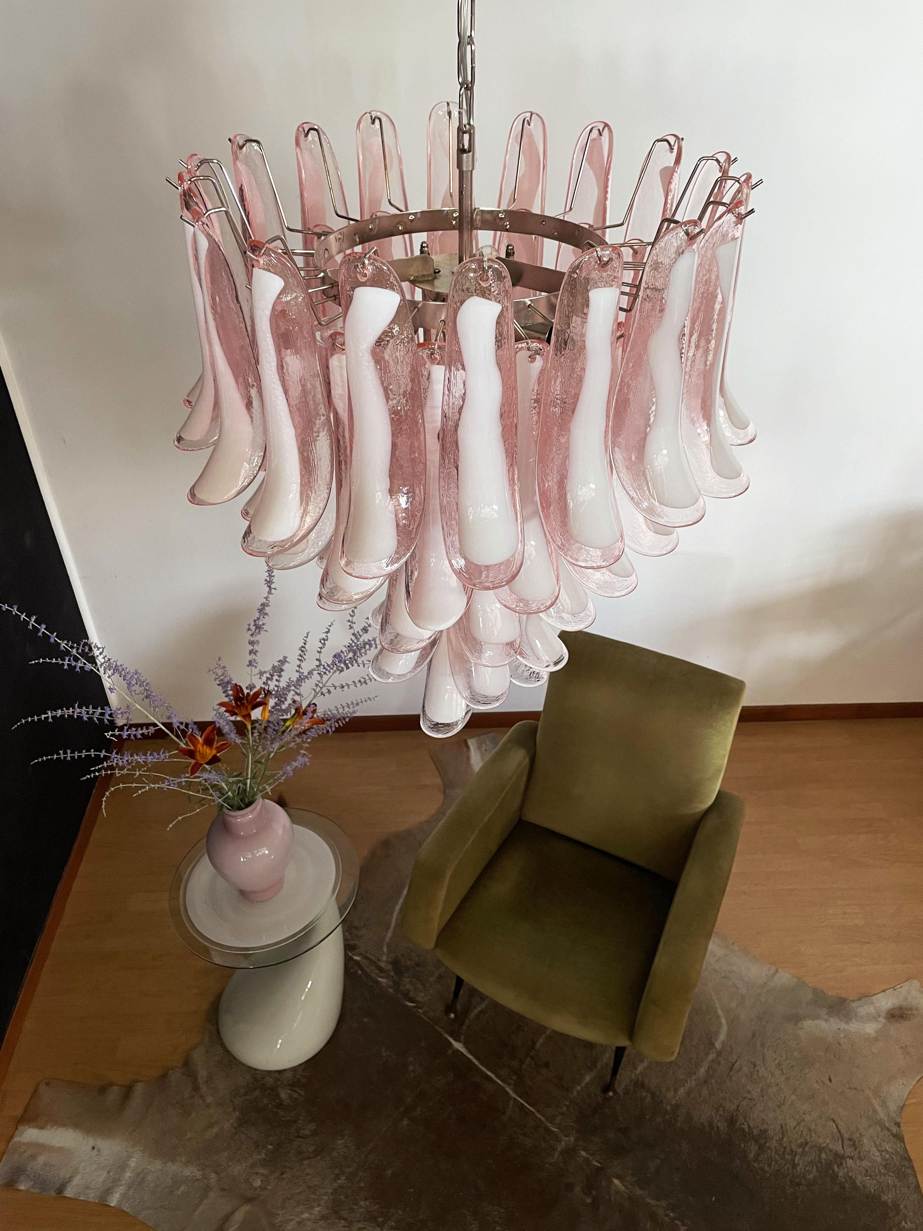 Late 20th Century Italian Vintage Murano Chandelier, 52 Pink Glass Petals