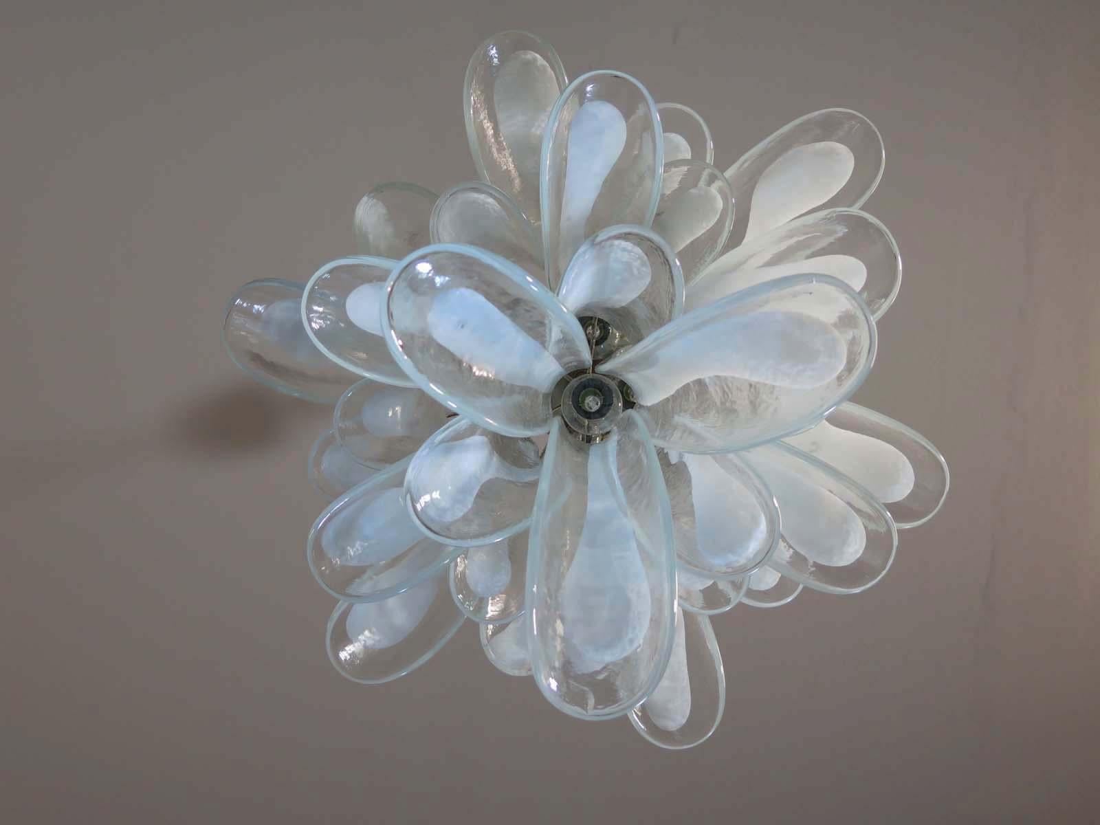 Mid-Century Modern Italian Vintage Murano Chandelier in the Manner of Mazzega, 30 Glass Petals For Sale