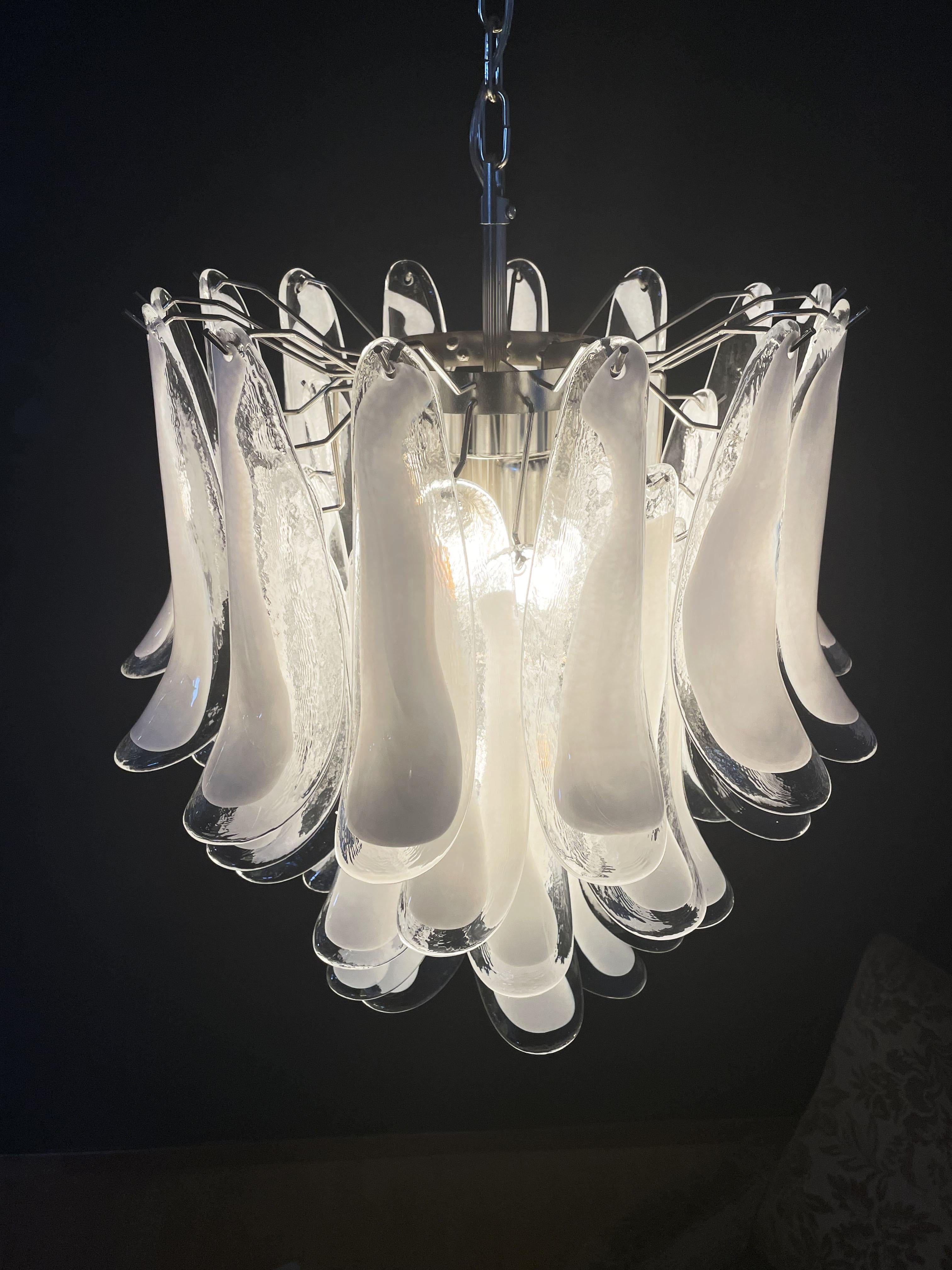 Italian vintage Murano chandelier in the manner of Mazzega - 41 glass petals For Sale 8