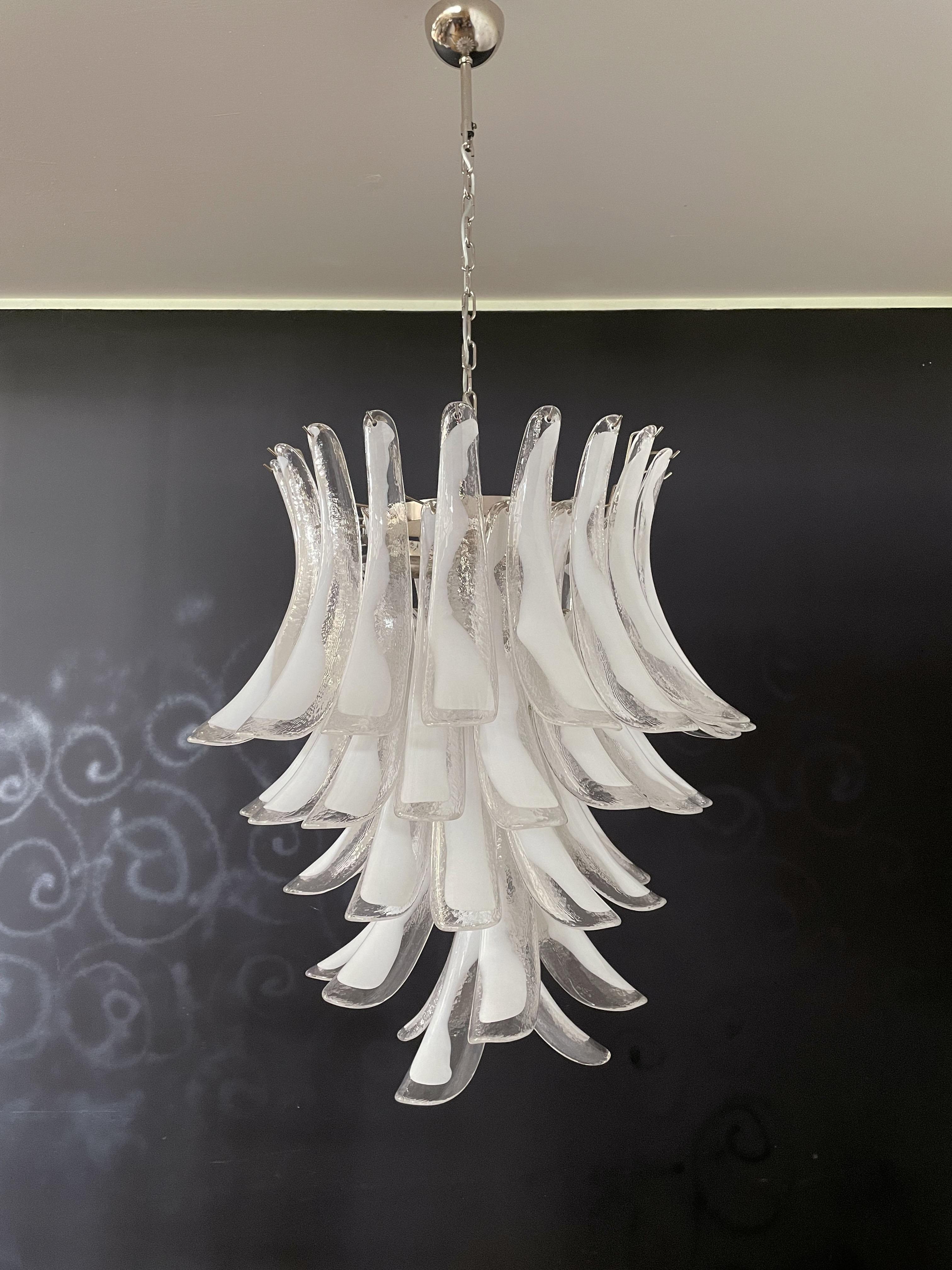 Italian Vintage Murano Chandelier in the Manner of Mazzega, 52 Big Glass Petals For Sale 5