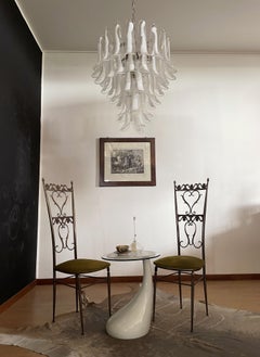 Italienischer Vintage-Kronleuchter aus Murano in der Art von Mazzega - 52 Glasblütenblätter