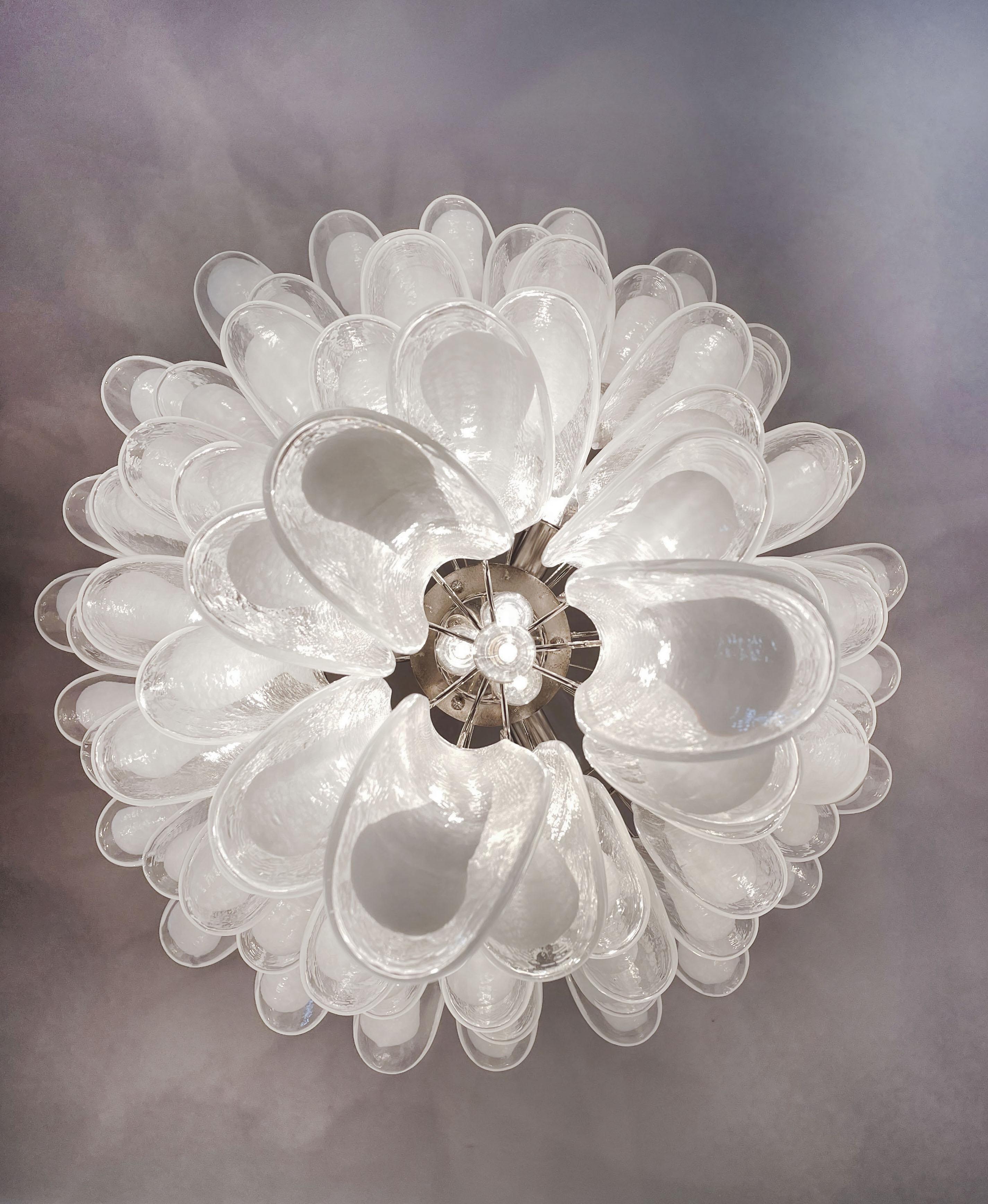 Italian vintage Murano chandelier in the manner of Mazzega - 75 glass petals For Sale 9