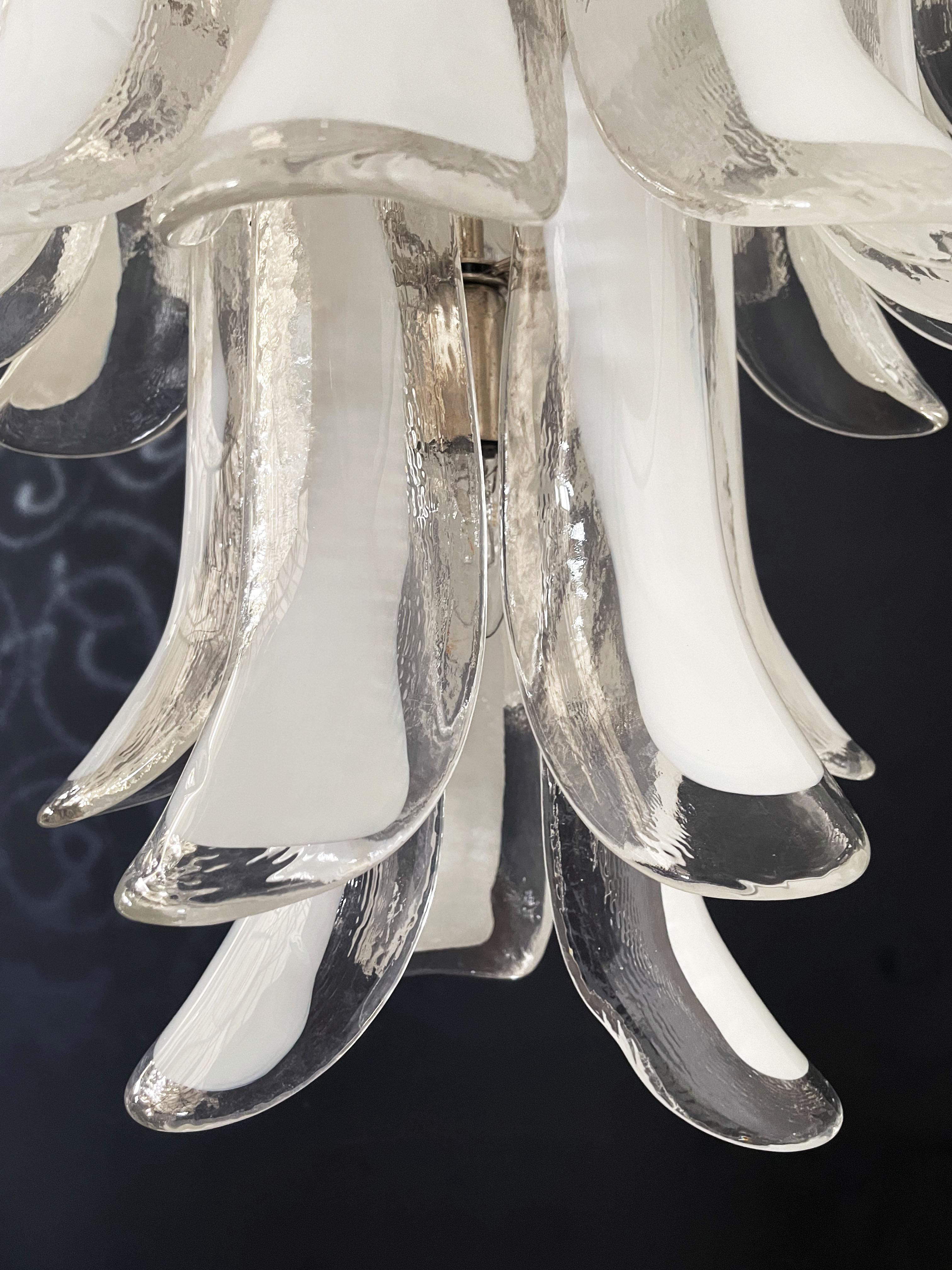 Italian vintage Murano chandelier in the manner of Mazzega - 75 glass petals For Sale 13