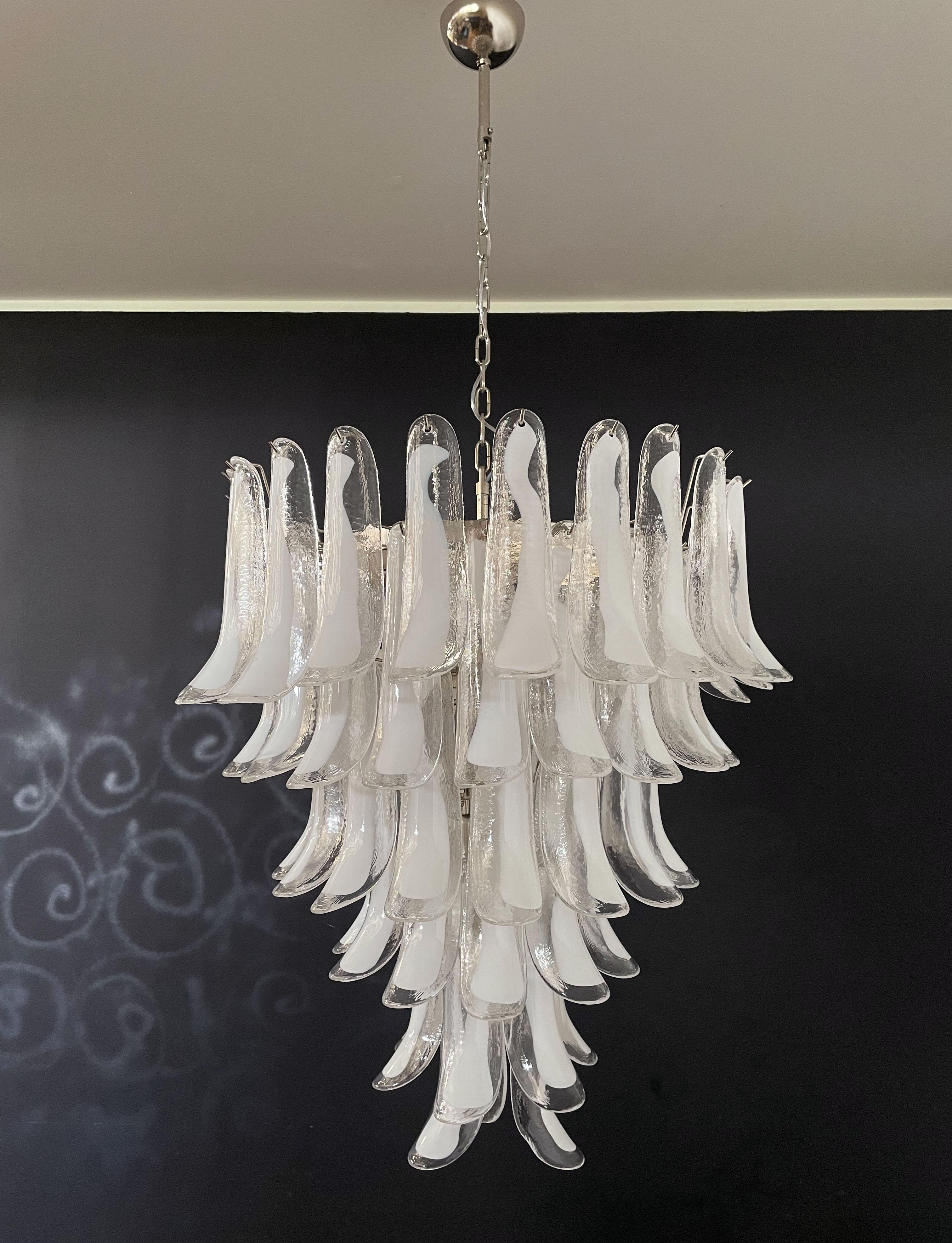 Mid-Century Modern Italian vintage Murano chandelier in the manner of Mazzega - 75 glass petals For Sale