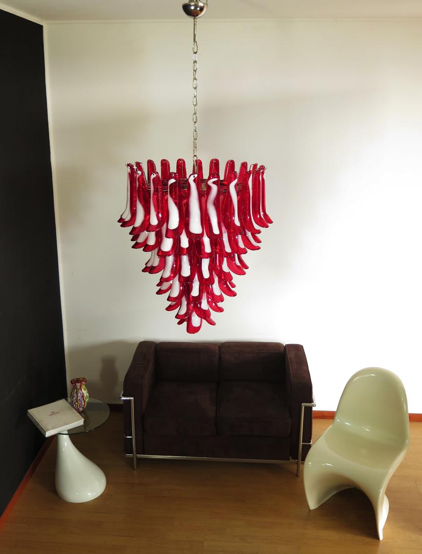 Mid-Century Modern Italian Vintage Murano Chandelier in the Manner of Mazzega, 75 Red Glass Petals For Sale