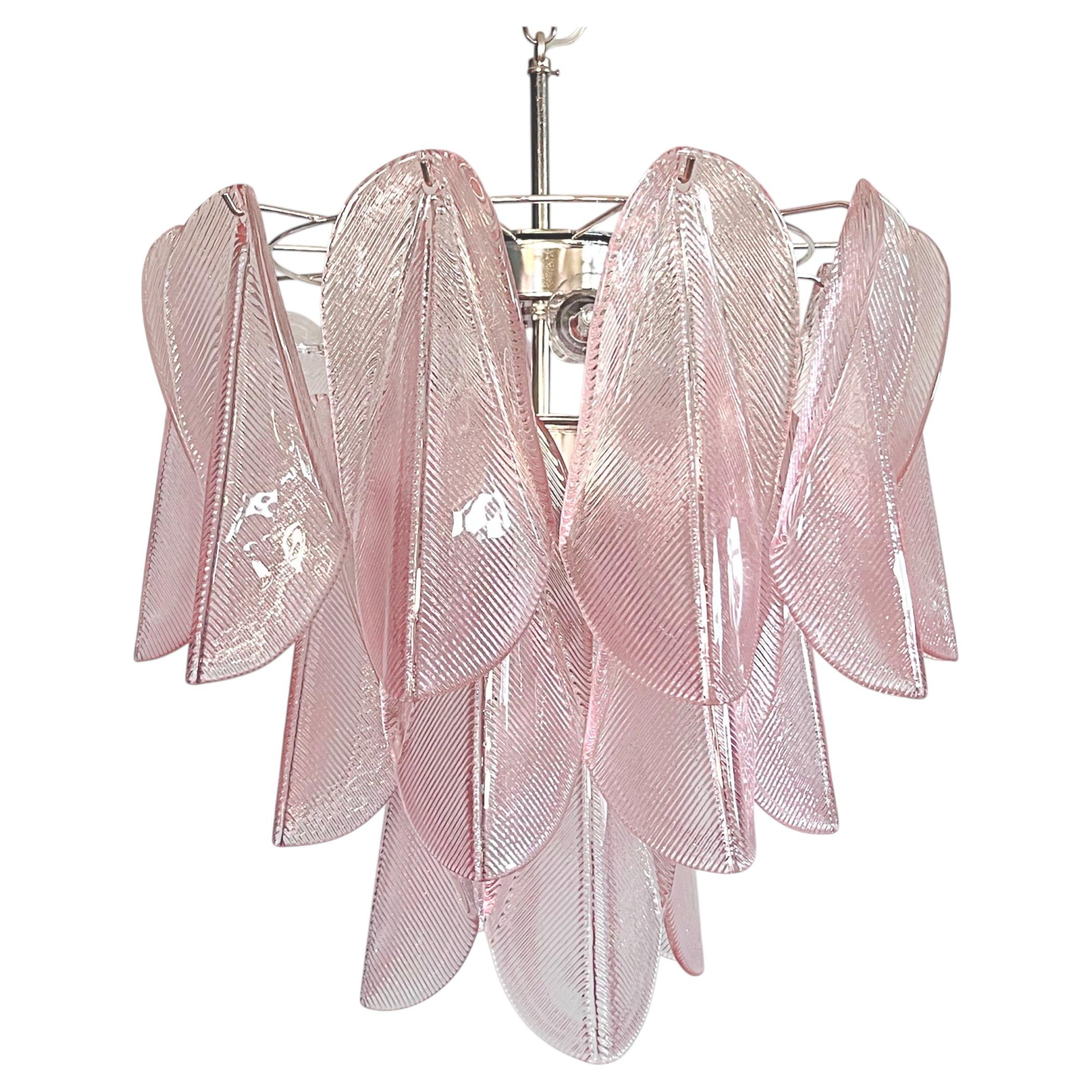 Italian vintage Murano chandelier - Mazzega - 23 "rondini" pink glass