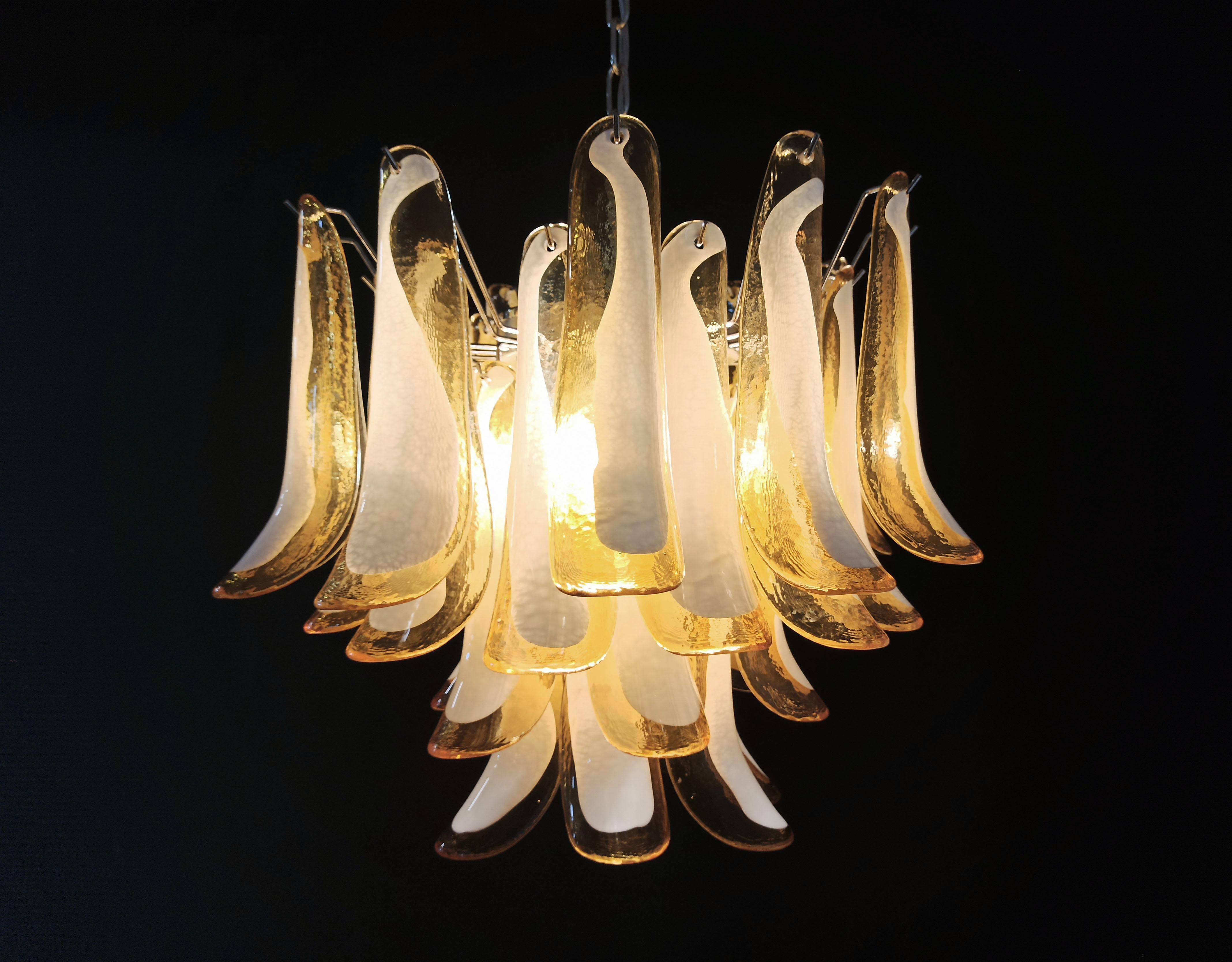 Mid-Century Modern Italian vintage Murano chandelier - Mazzega - 36 lattimo amber glass petals For Sale