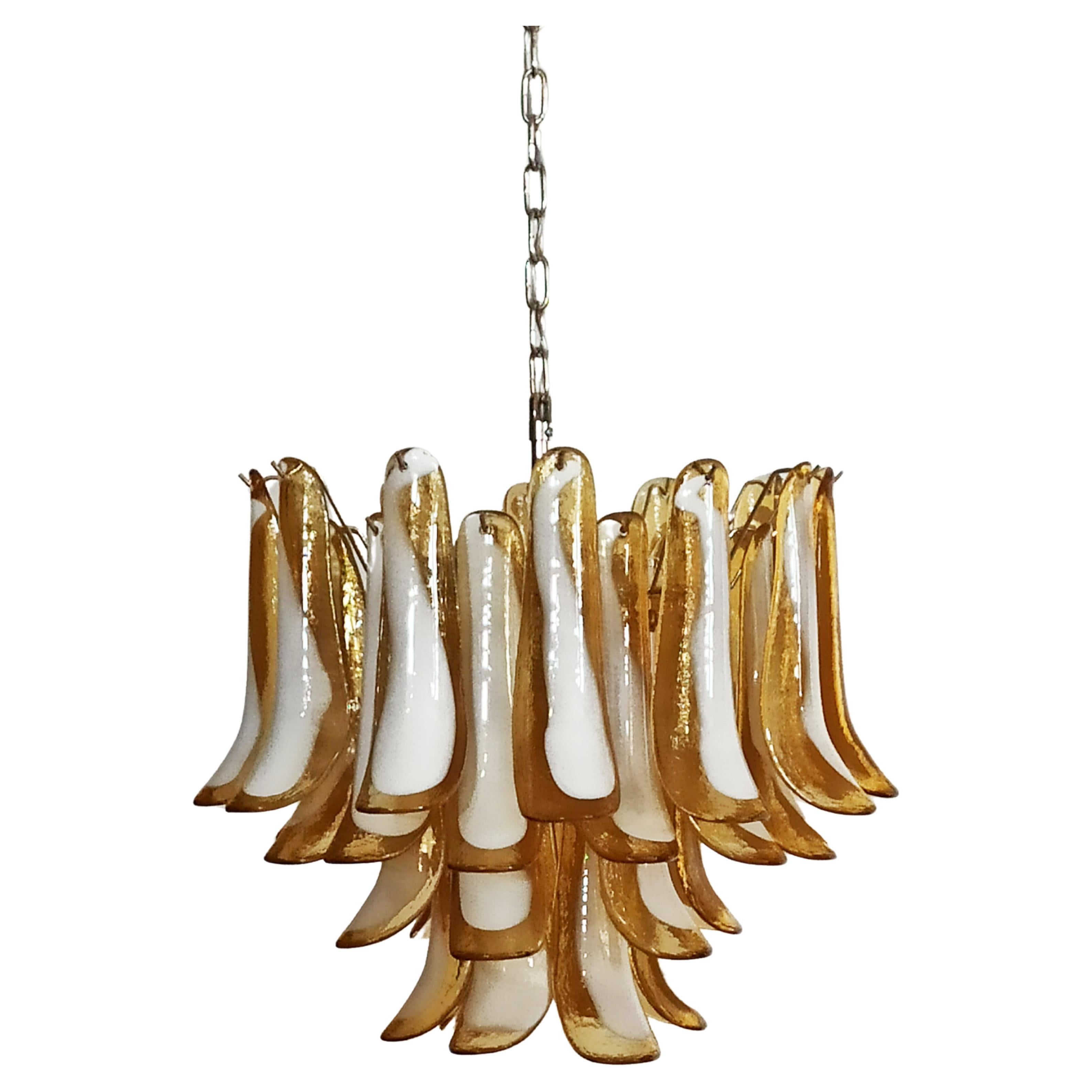 Italian vintage Murano chandelier - Mazzega - 36 lattimo amber glass petals For Sale
