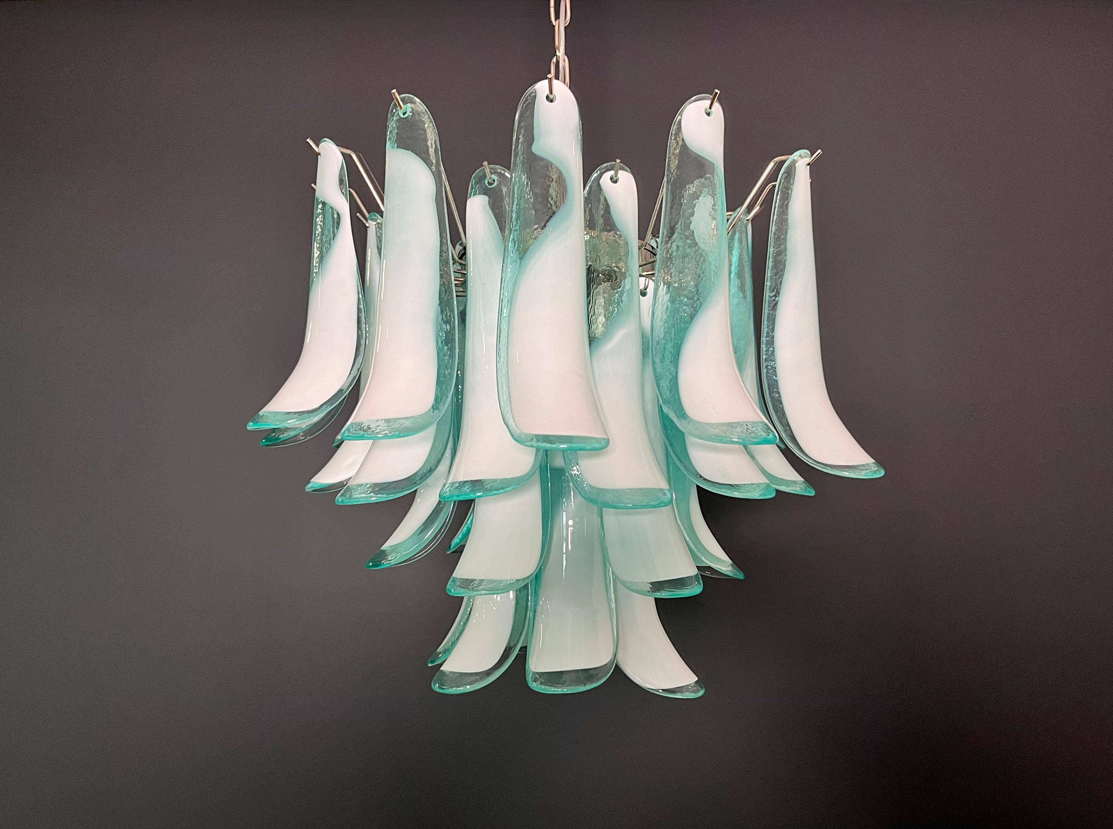 Italian vintage Murano chandelier - Mazzega - 36 lattimo turquoise glass petals in vendita 2