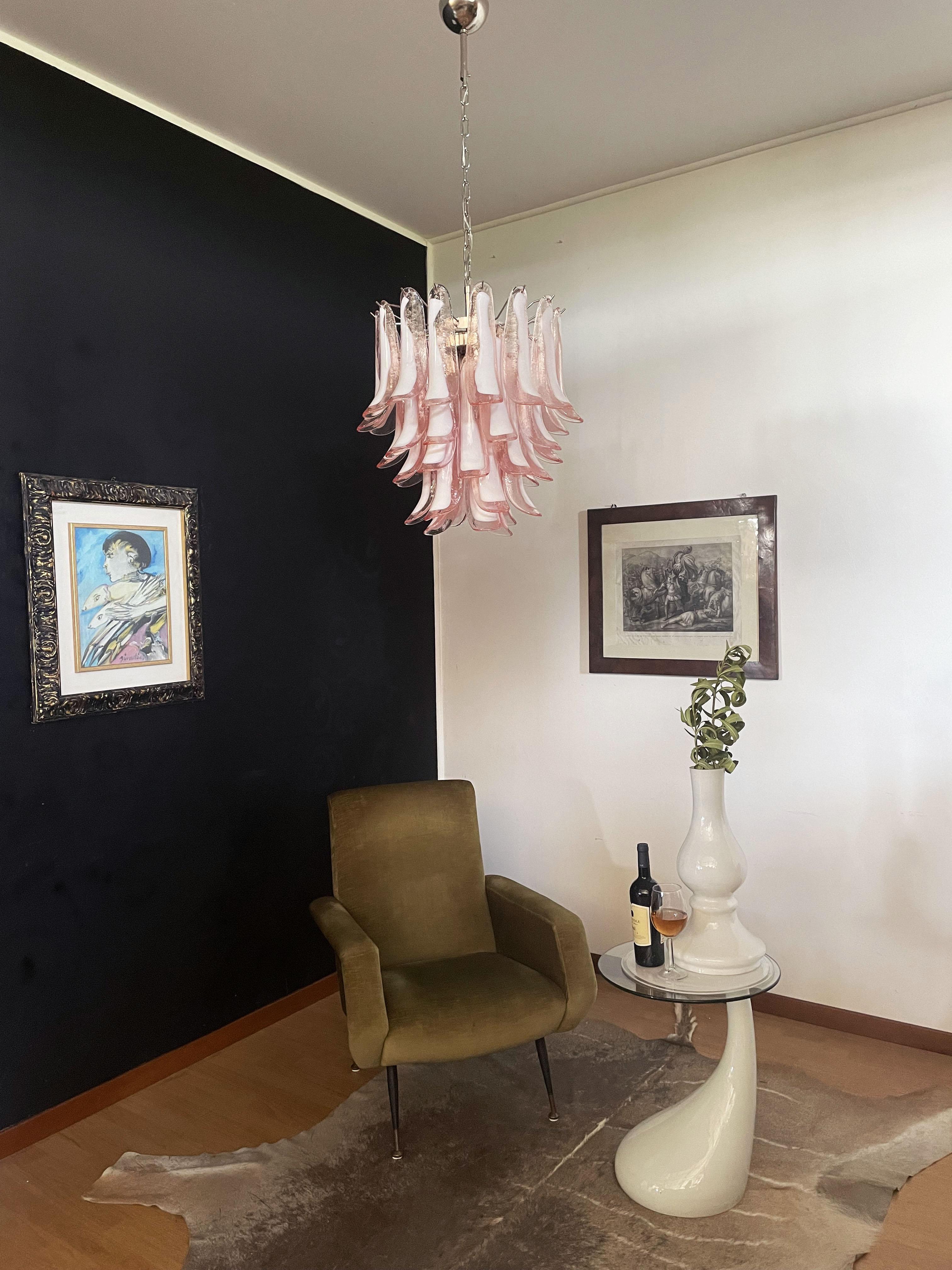 Italian Vintage Murano Chandelier, Mazzega, 41 Pink Lattimo Glass Petals 6