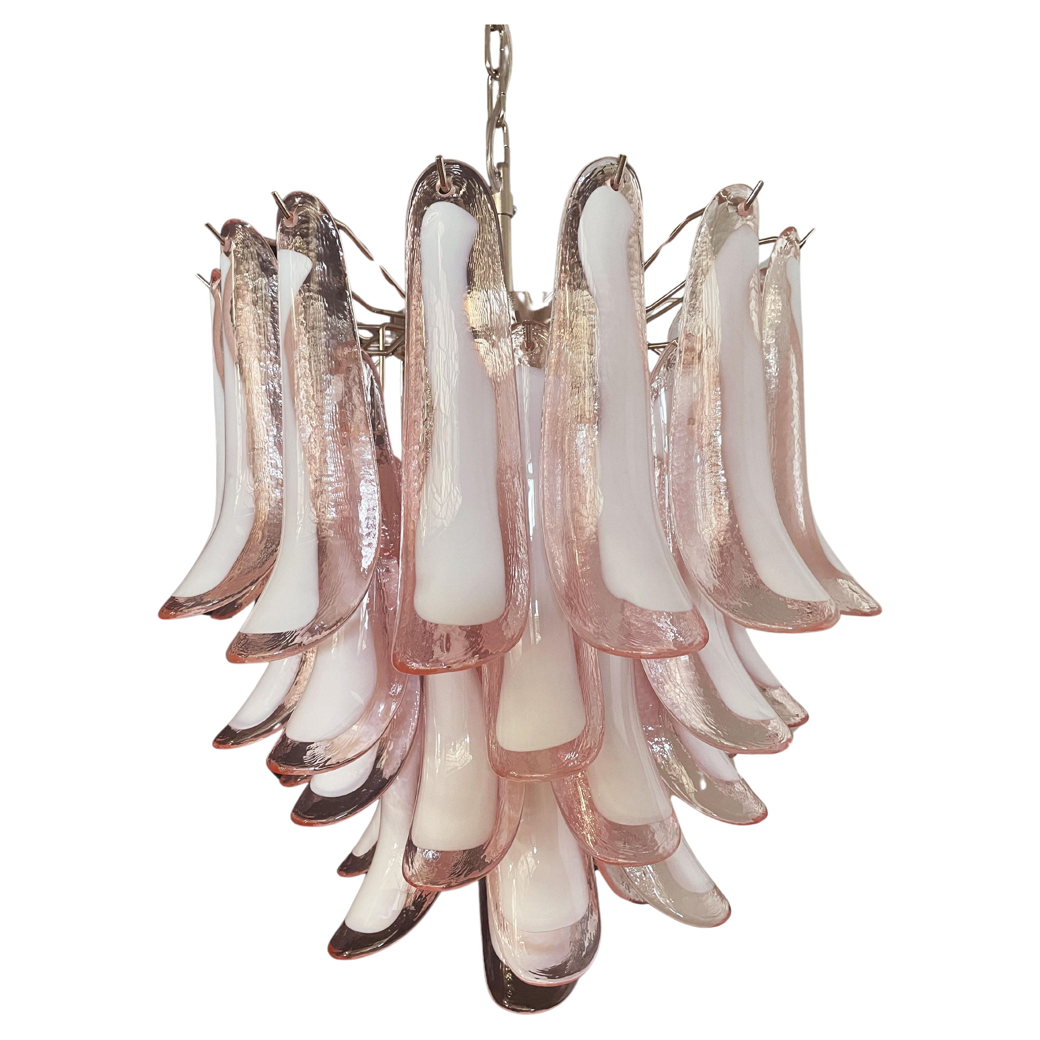 Italian vintage Murano chandelier - Mazzega - 41 pink lattimo glass petals For Sale