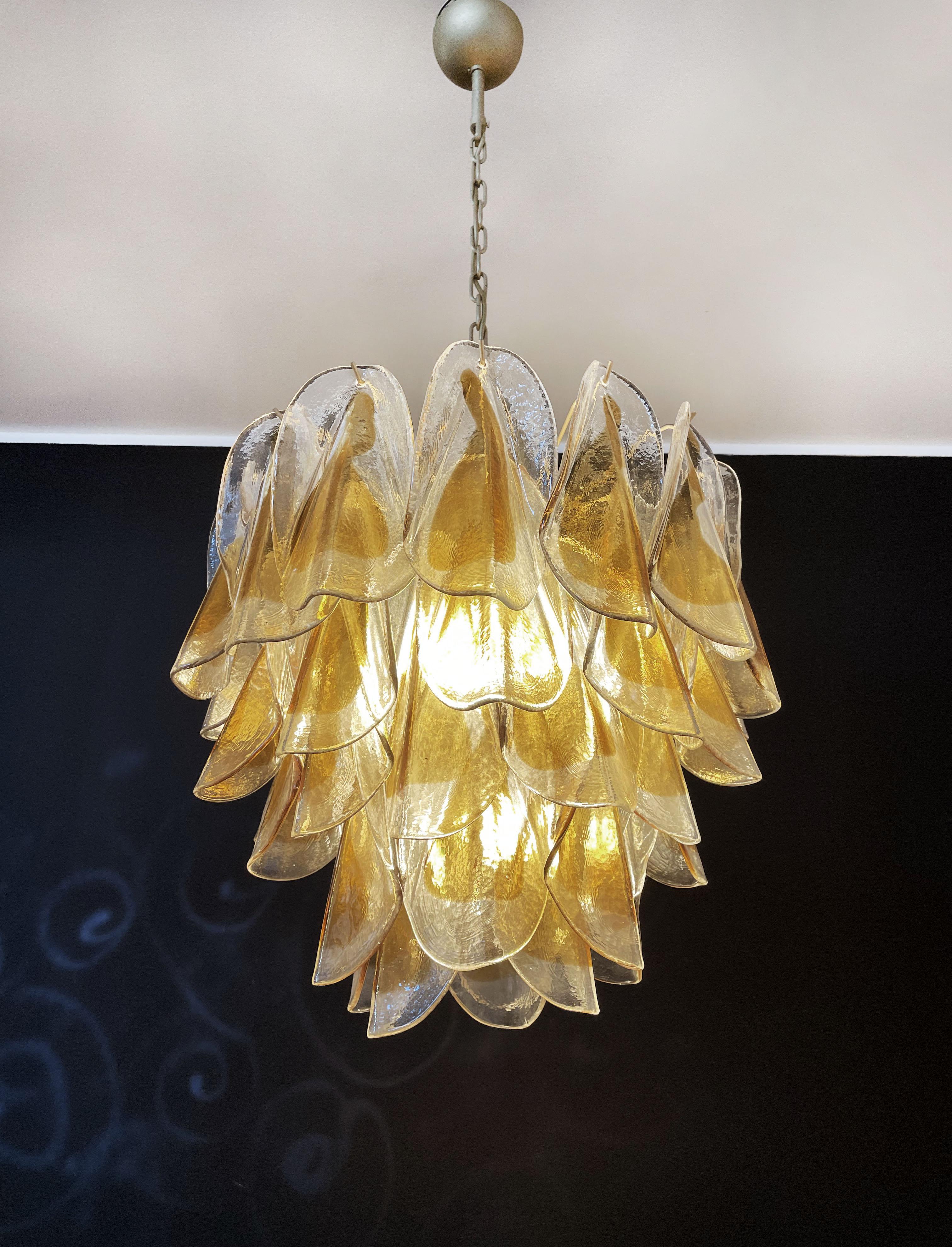 Italian Vintage Murano Chandelier, Mazzega, 41 