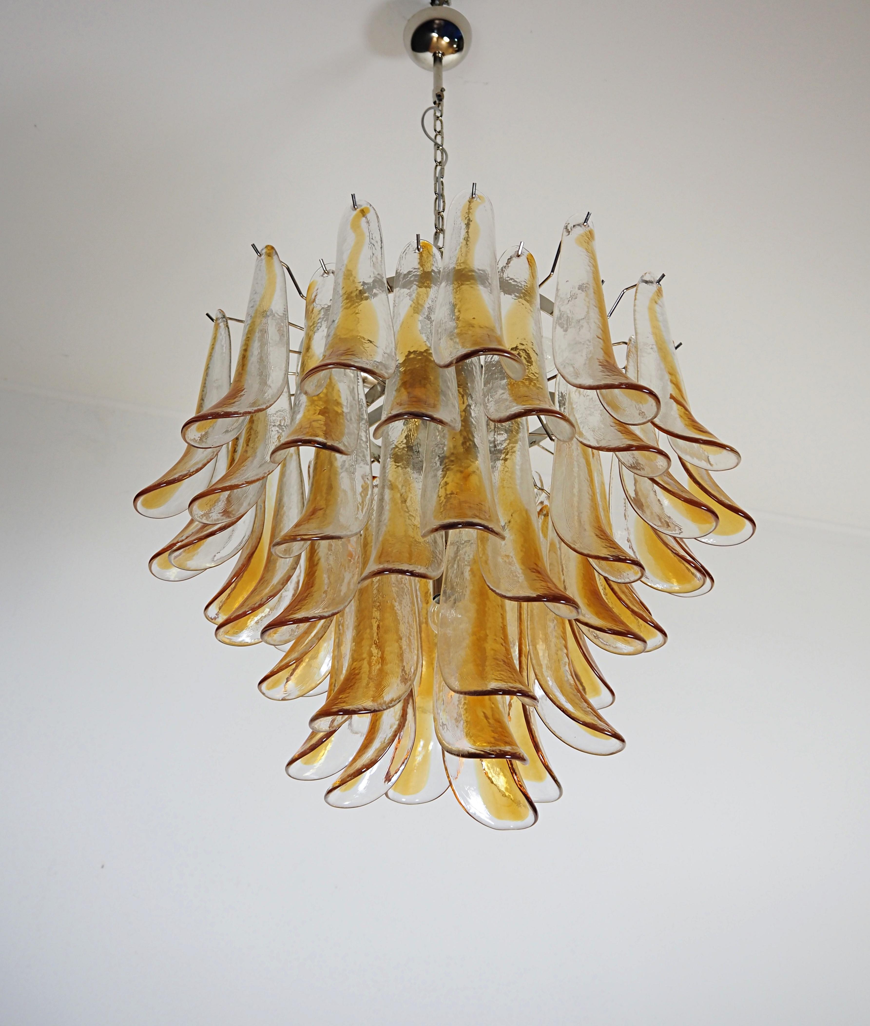 Mid-Century Modern Italian vintage Murano chandelier - Mazzega - 53 amber glass petals For Sale