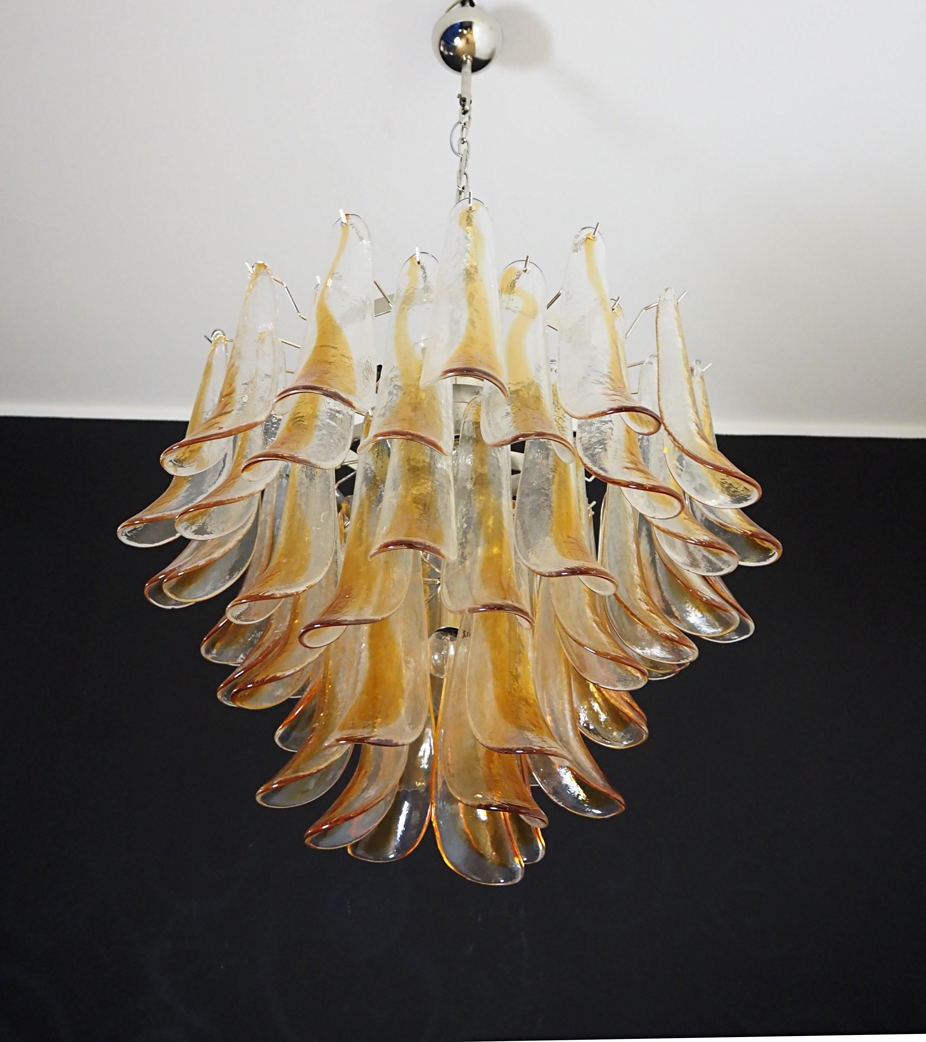 Galvanized Italian vintage Murano chandelier - Mazzega - 53 amber glass petals For Sale