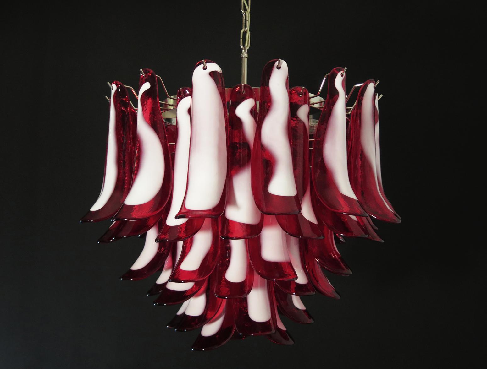 Mid-Century Modern Italian Vintage Murano Chandelier, Mazzega, 53 Red Lattimo Glass Petals For Sale