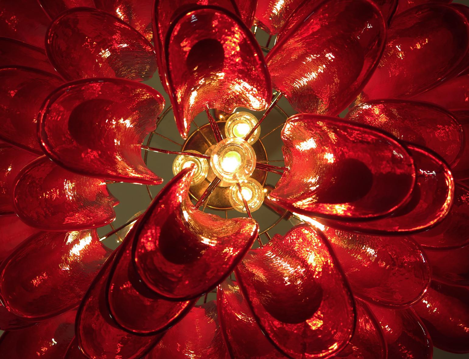 Italian Vintage Murano Chandelier, Mazzega, 53 Red Lattimo Glass Petals For Sale 1