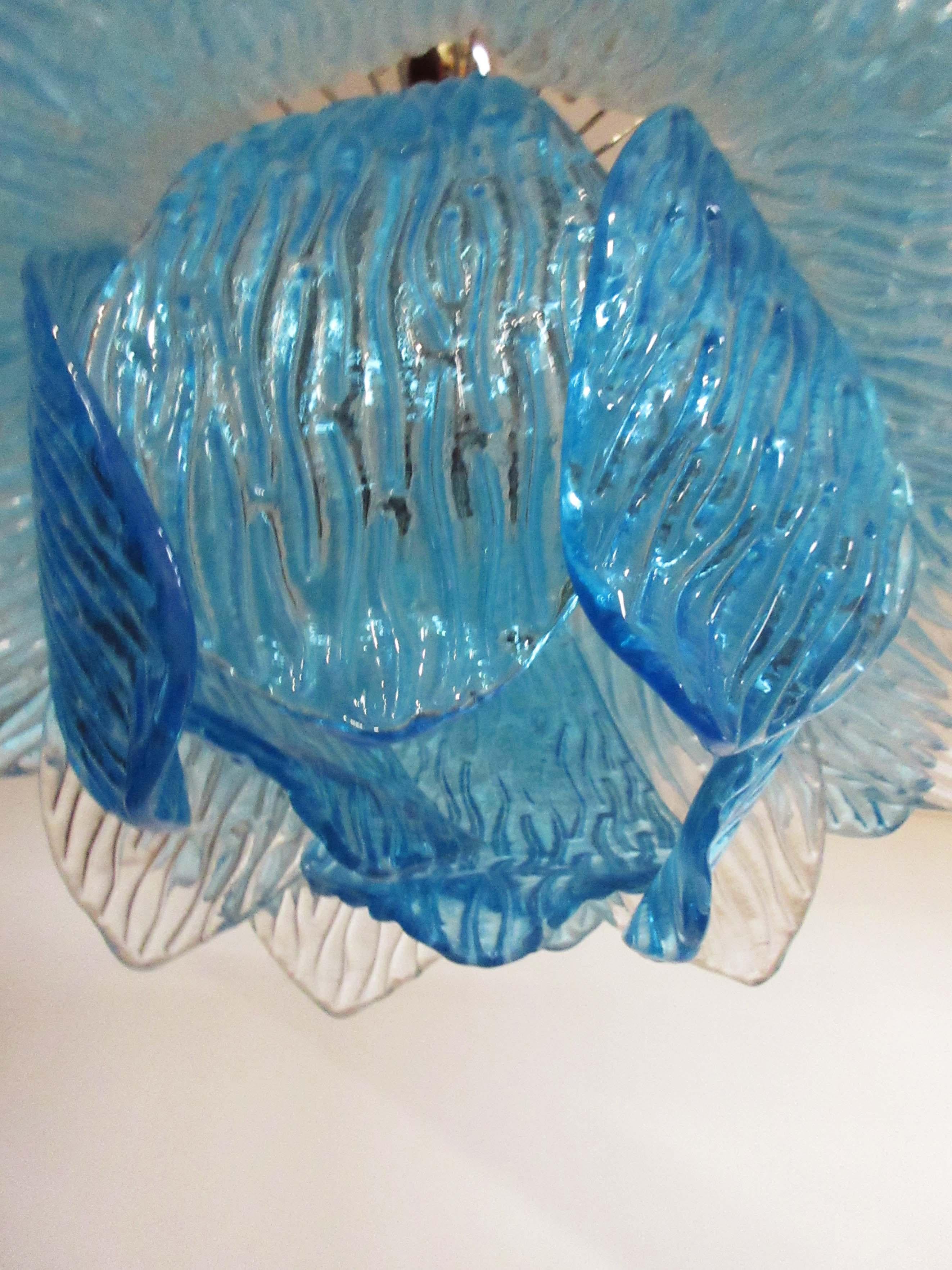 Araña italiana vintage de cristal de Murano - 38 vidrios - azul y trasparente Moderno de mediados de siglo en venta