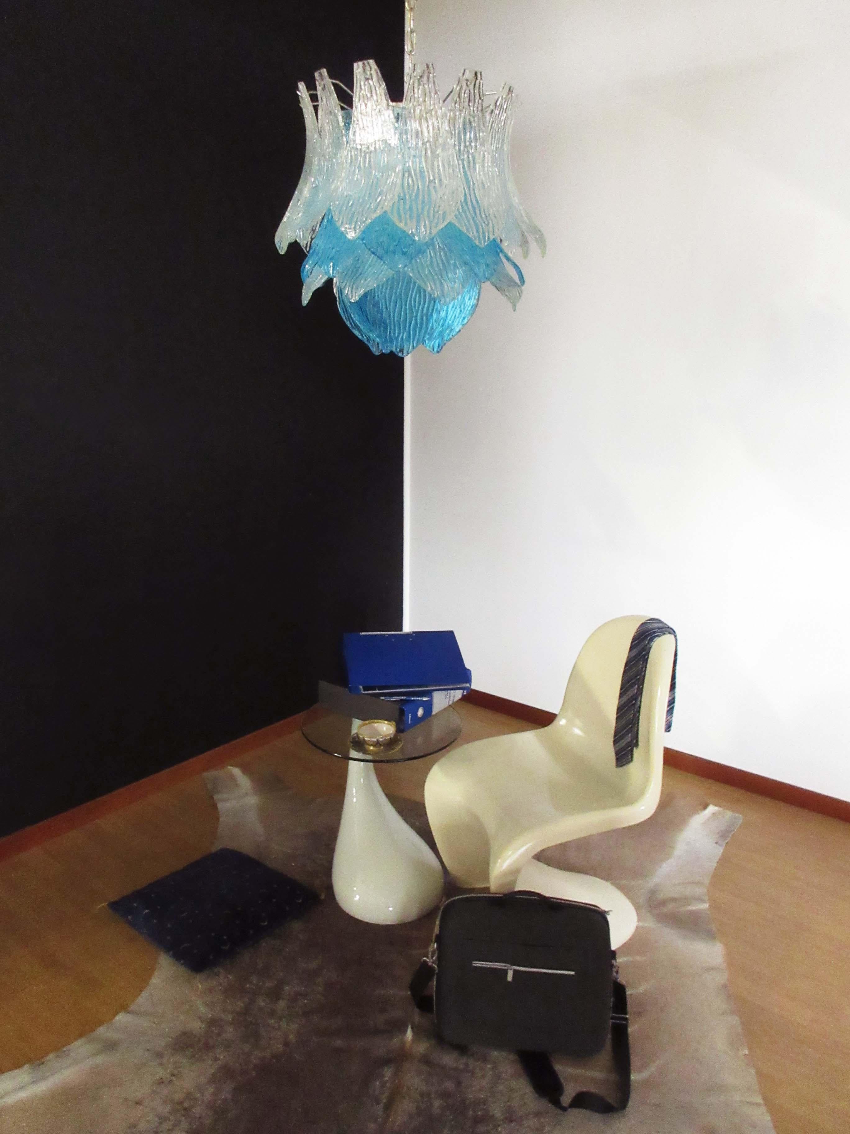 Araña italiana vintage de cristal de Murano - 38 vidrios - azul y trasparente en Bueno estado para la venta en Gaiarine Frazione Francenigo (TV), IT