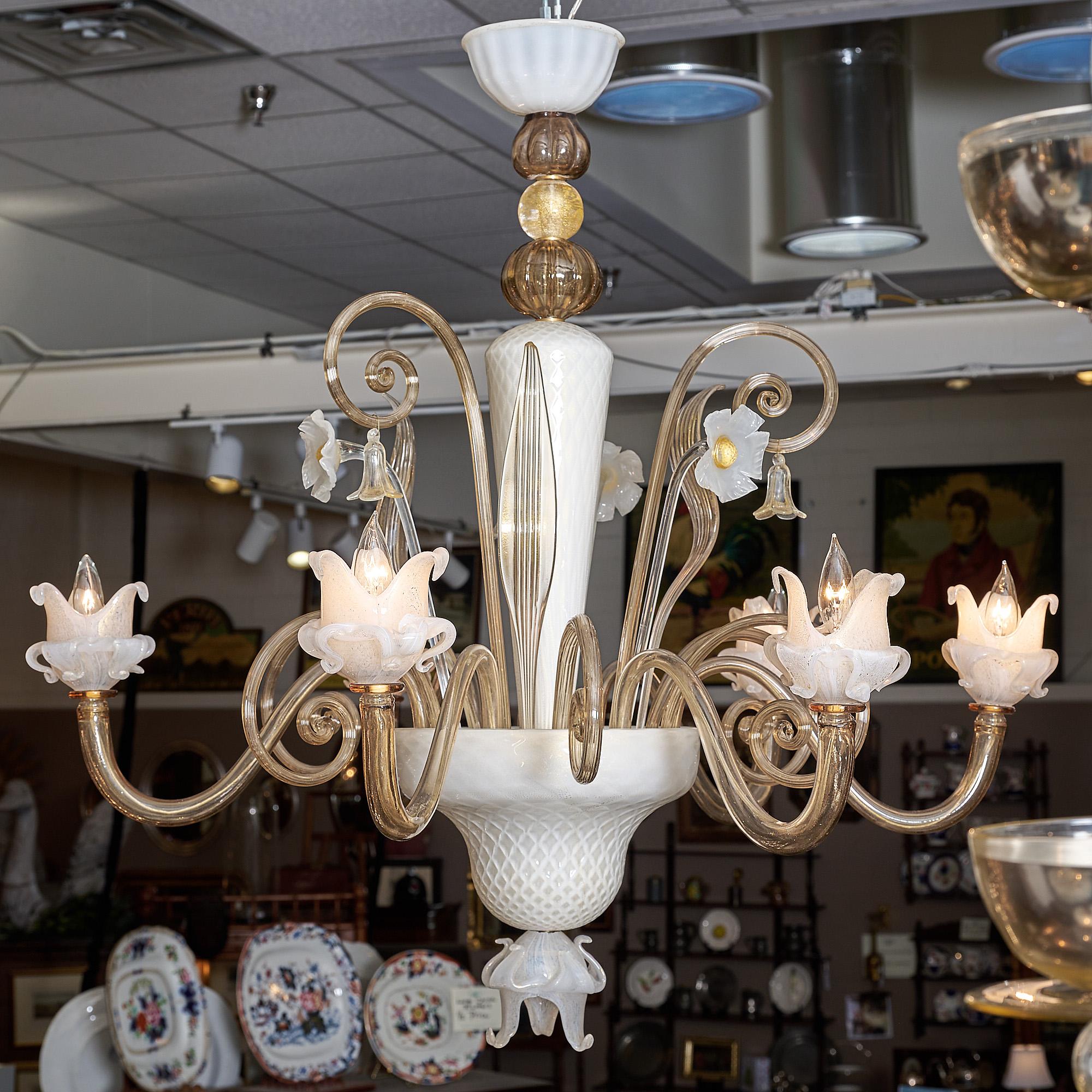 Spectacular vintage Italian Murano chandelier, hand blown Murano glass, six lights, 23 karat 