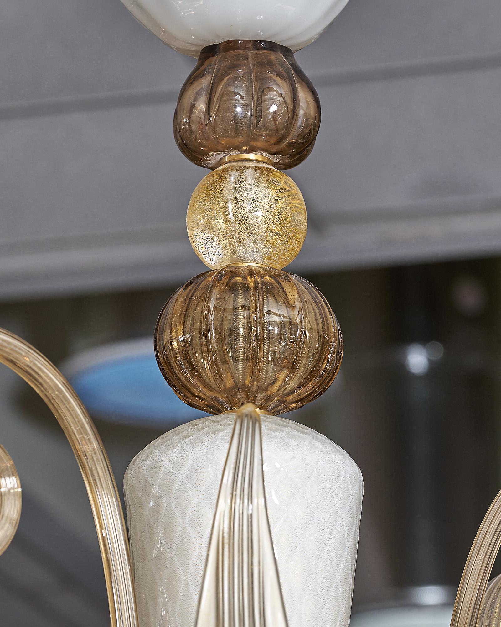 Italian Vintage Murano Glass Chandelier by Venini For Sale 3