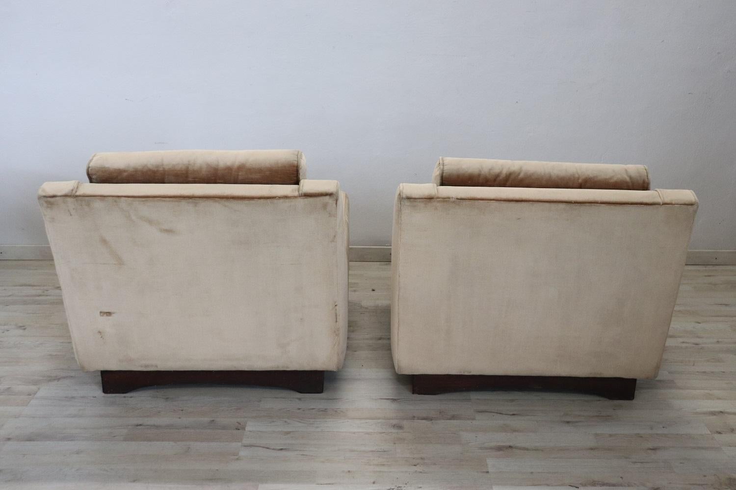Italian Vintage Pair of Armchairs in Velvet, 1980s 4