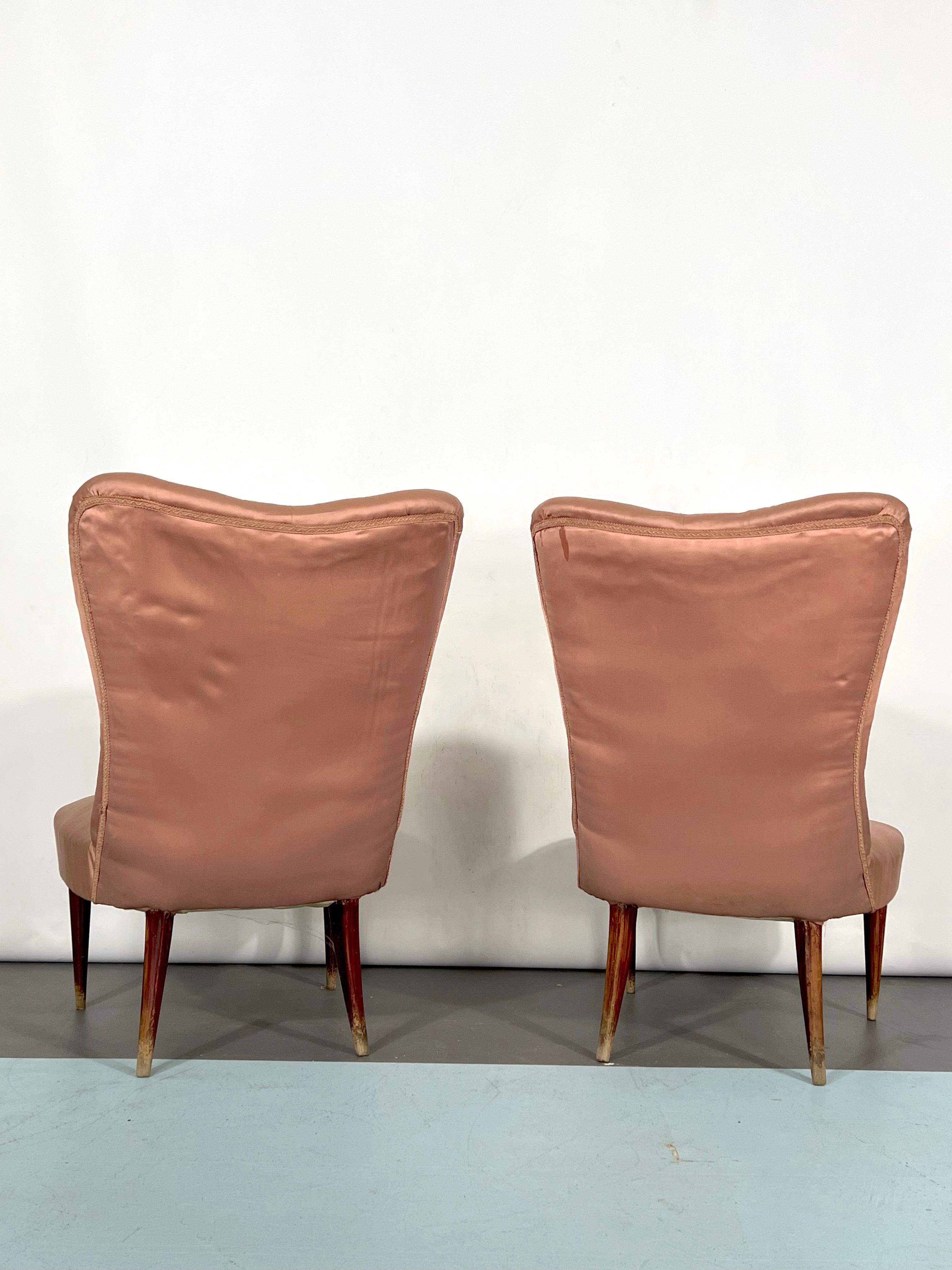 Italian Vintage Pair of Club Armchairs in the Manner of Gio Ponti, 1950s For Sale 6