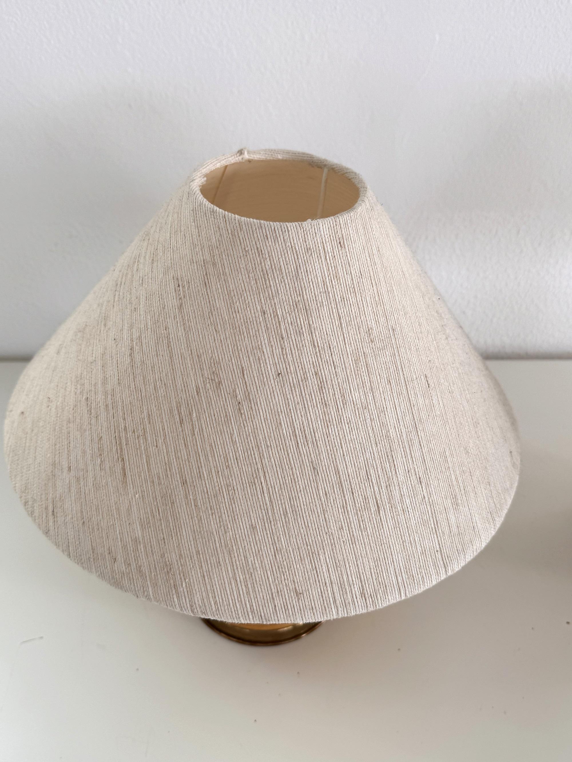 Lampes de table boho en rotin vintage italien avec détails en laiton, 1970, ensemble de 2 en vente 2