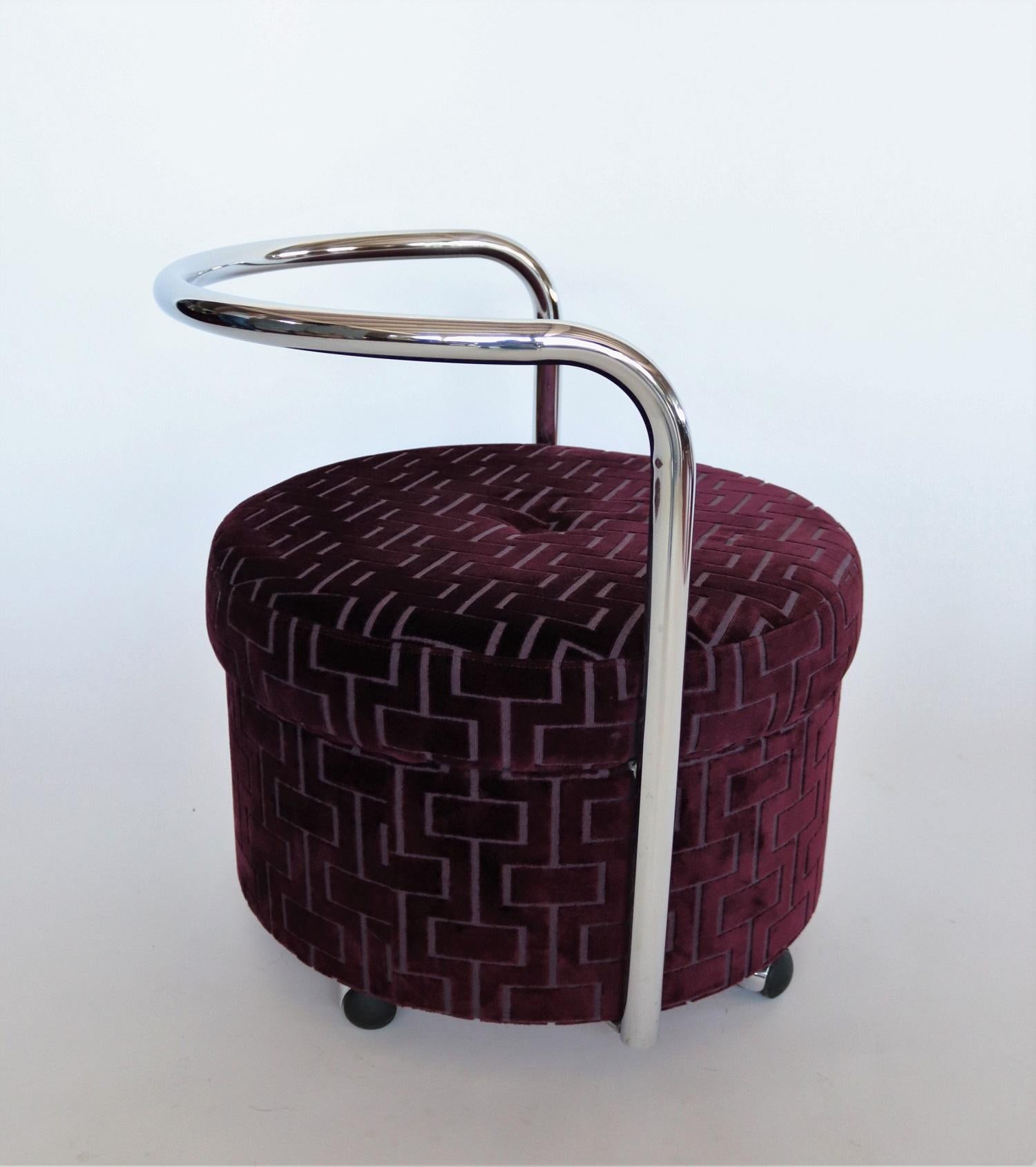 Italian Vintage Rolling Chrome Ottoman or Pouf in Purple Velvet, 1970s 2