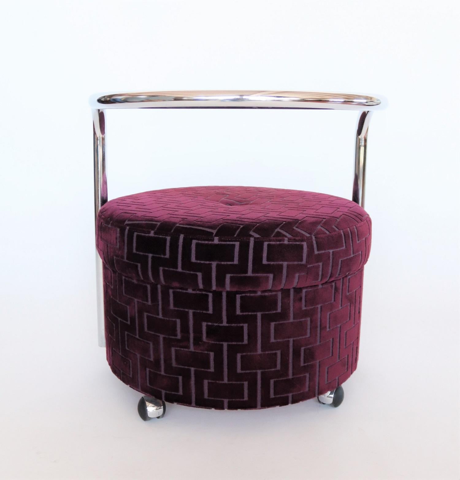 Italian Vintage Rolling Chrome Ottoman or Pouf in Purple Velvet, 1970s 3