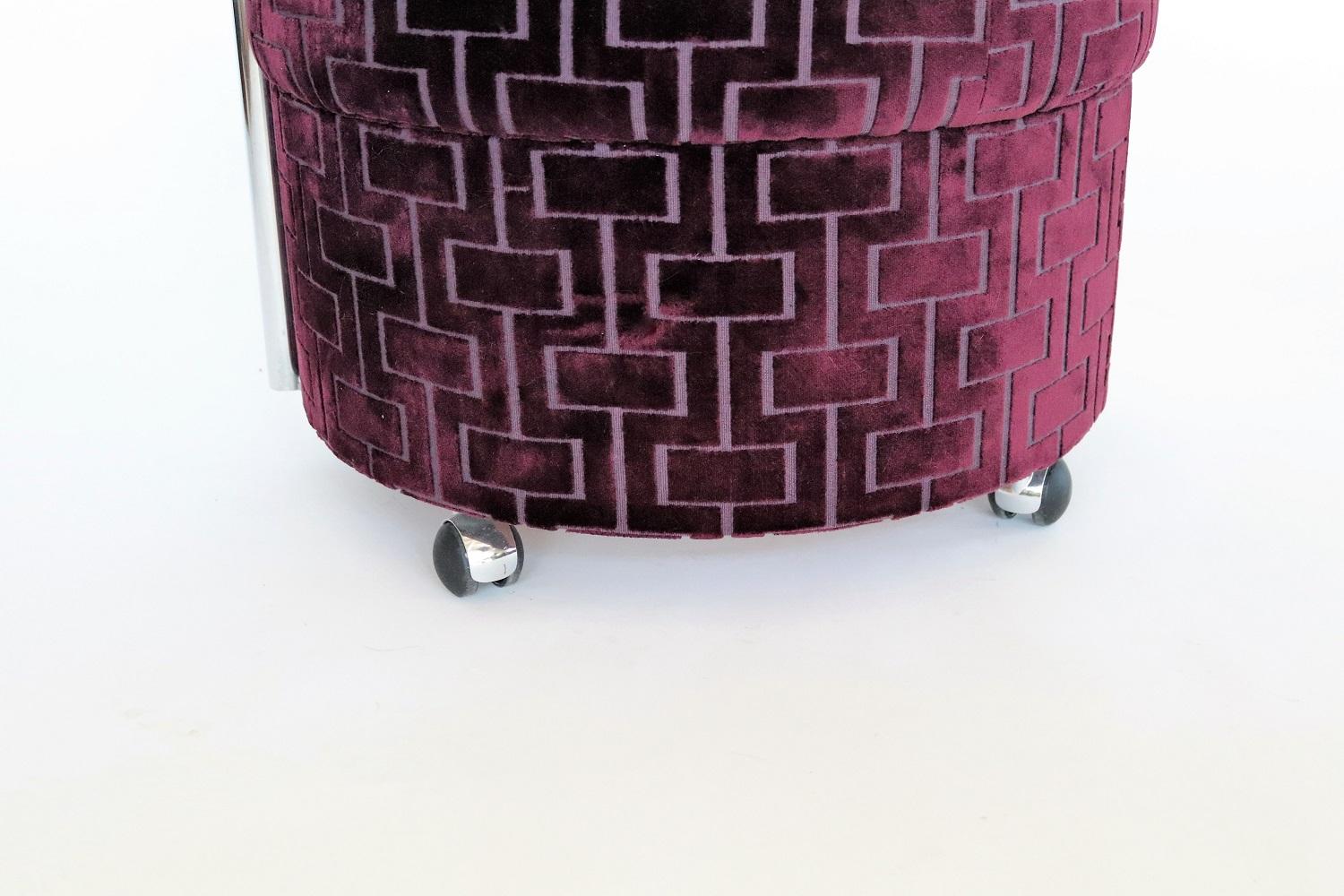 Mid-Century Modern Italian Vintage Rolling Chrome Ottoman or Pouf in Purple Velvet, 1970s