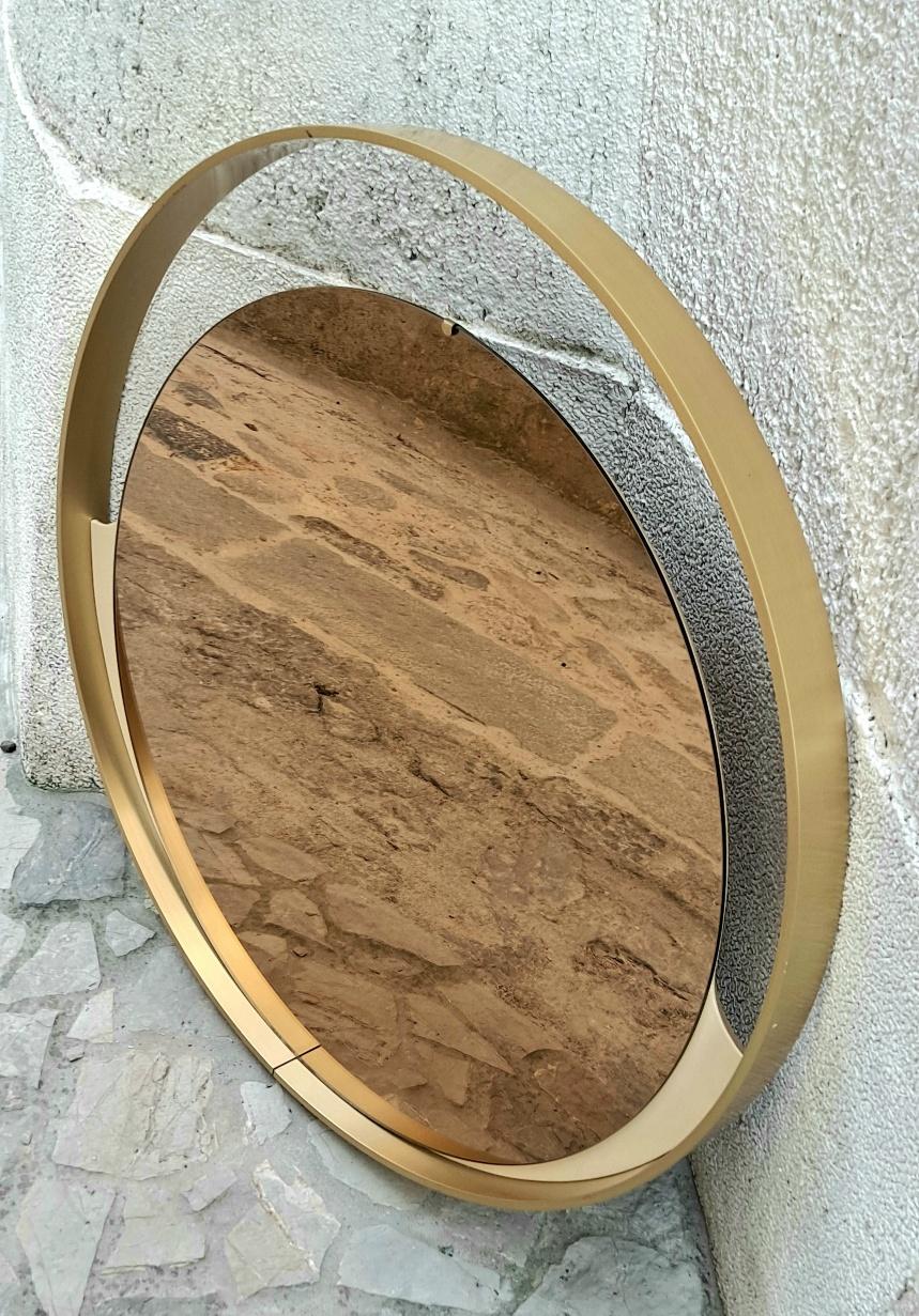 Mid-Century Modern Italian Vintage Round Mirror  For Sale
