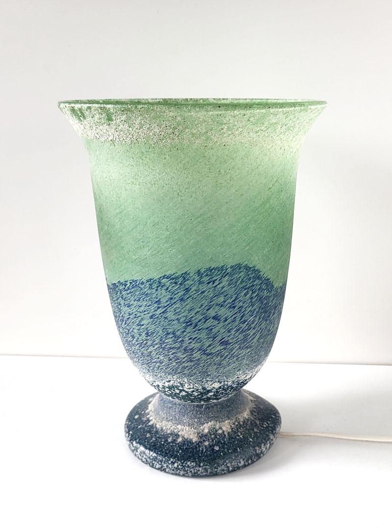Ère spatiale Lampe de table ou de chevet italienne sculpturale en verre d'art de Murano, 1970 en vente