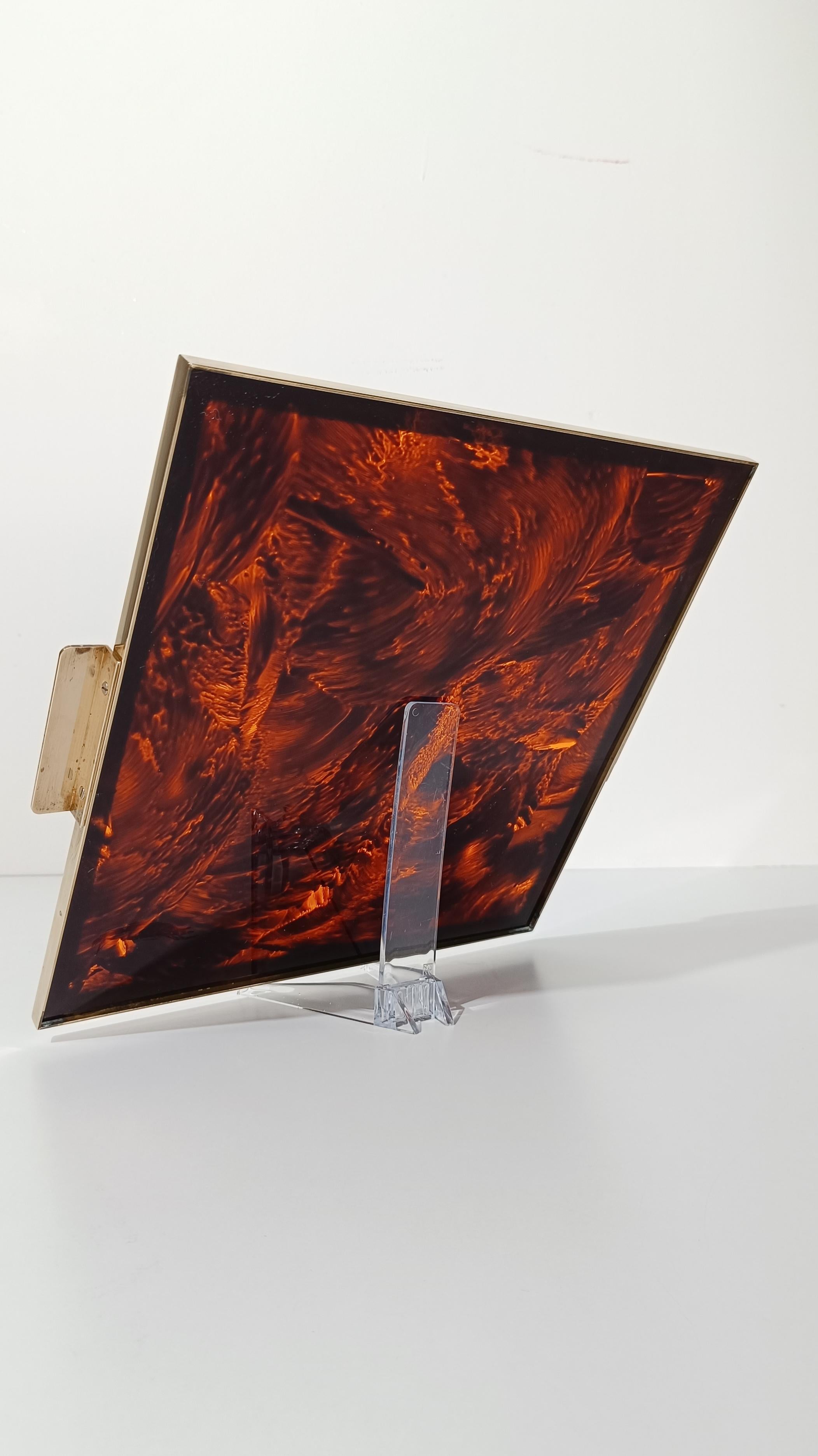 Italian Vintage Serving Square Tray in Faux Tortoiseshell Lucite & Brass, 70s For Sale 3