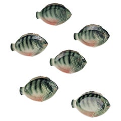 Italian Vintage Set of 6 Fish Shaped Plates in Glazed Majolica Ceramics