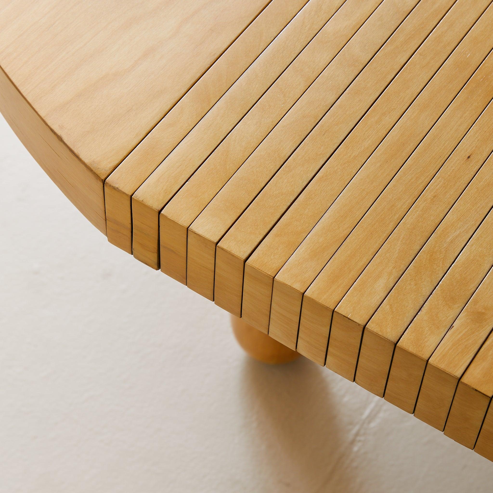 Italian Vintage Slatted Wood Dining Table with Extension en vente 2